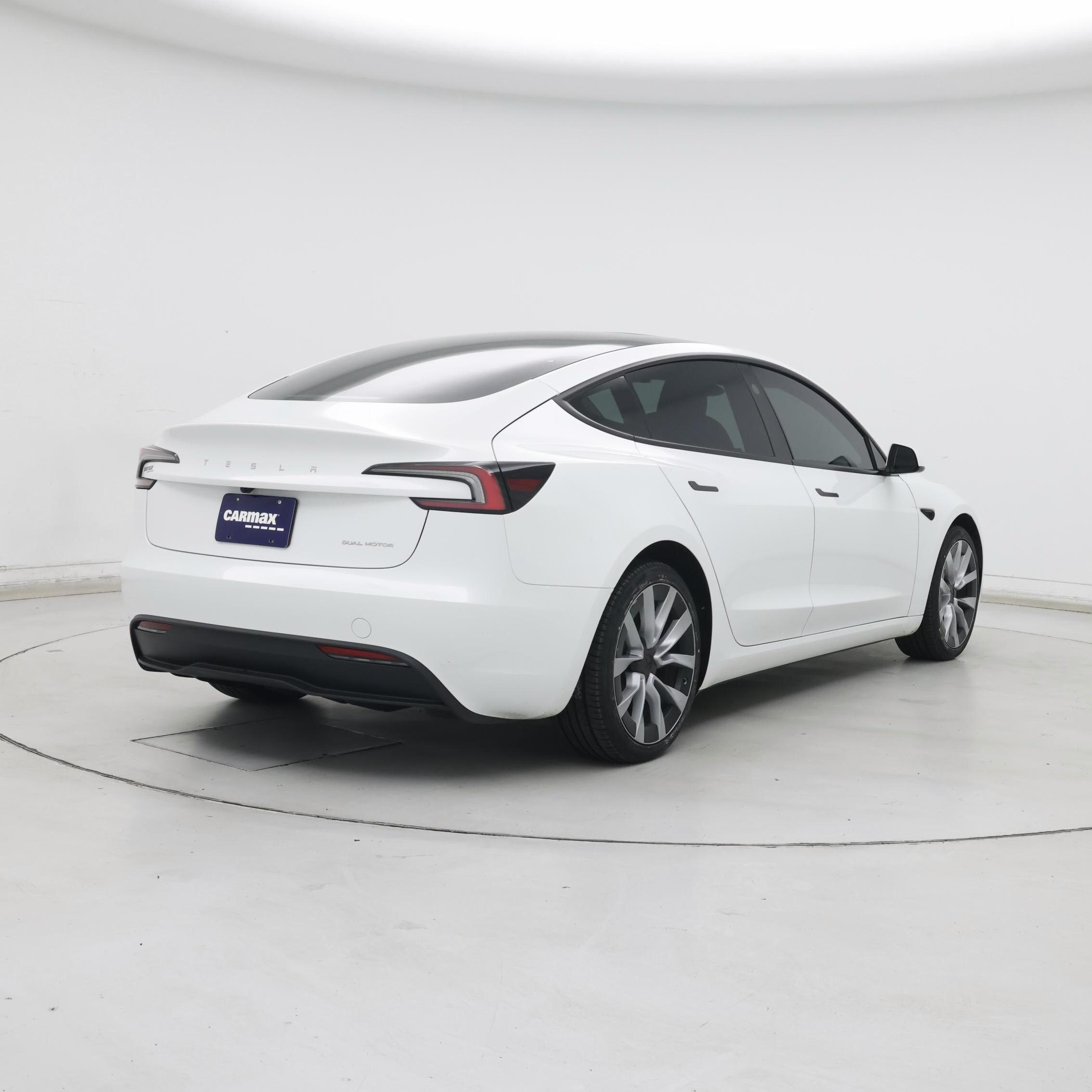 Thumbnail: 2025 Tesla Model 3 - 8