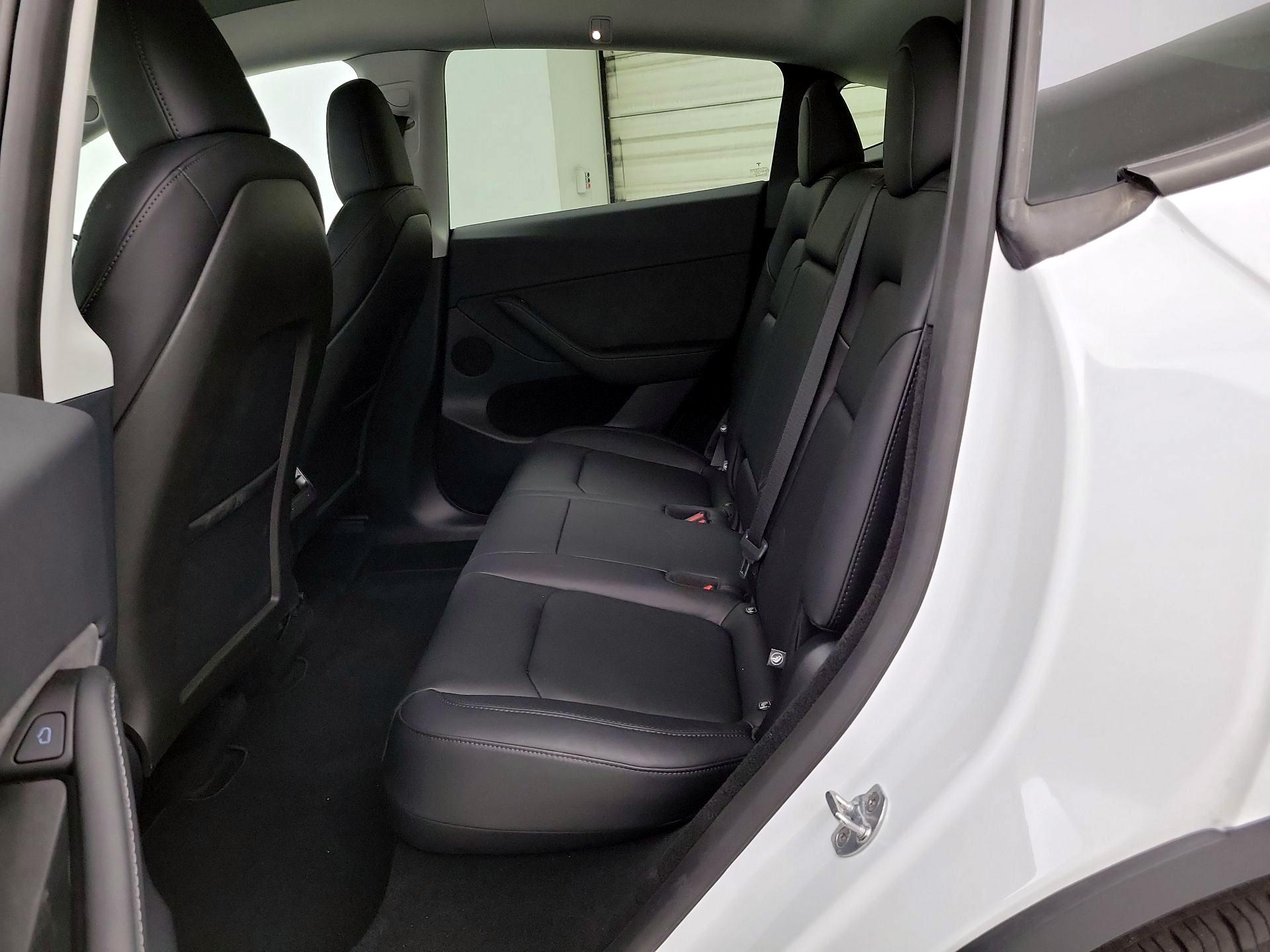 Thumbnail: 2024 Tesla Model Y - 19