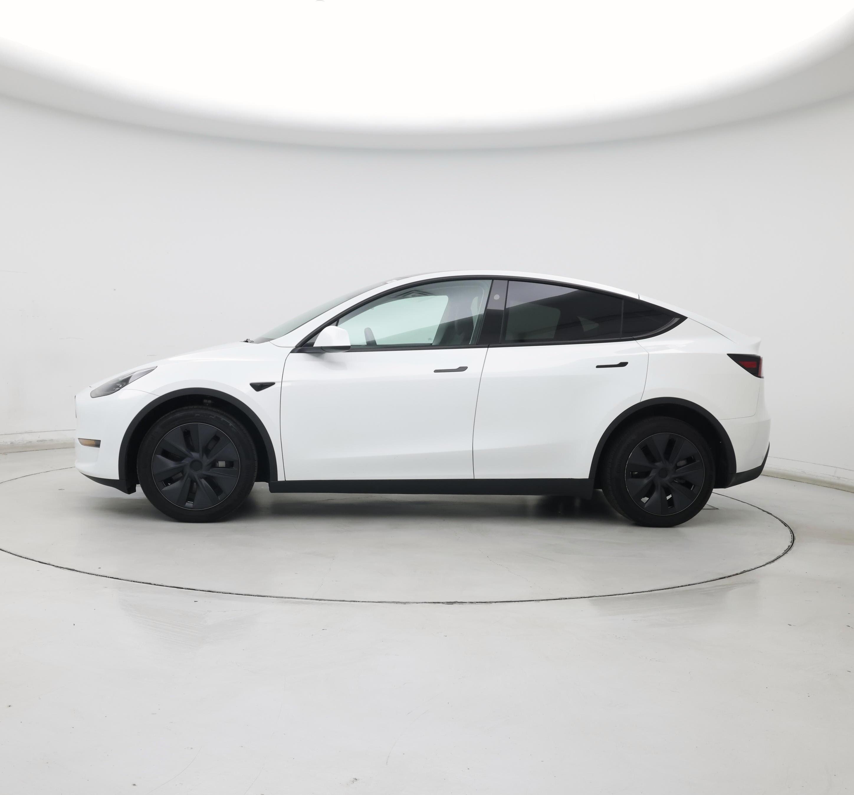 Thumbnail: 2024 Tesla Model Y - 3