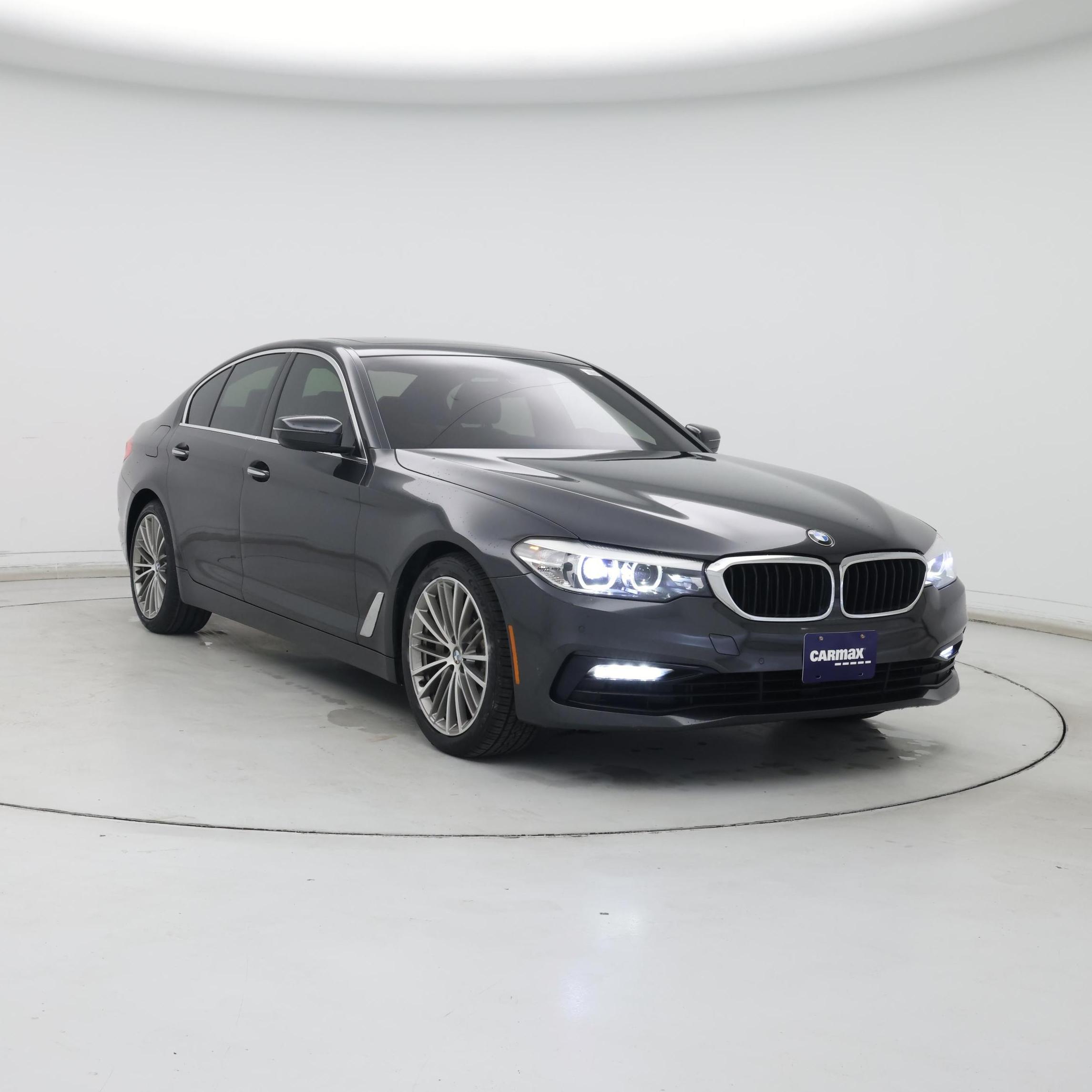 2017 BMW 5 Series 530i Sedan RWD