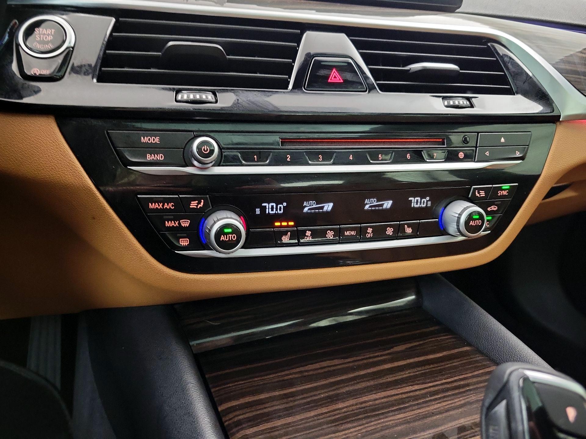 Thumbnail: 2017 BMW 5 Series - 17