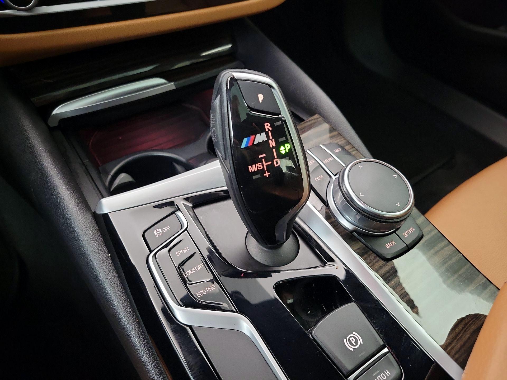 Thumbnail: 2017 BMW 5 Series - 18