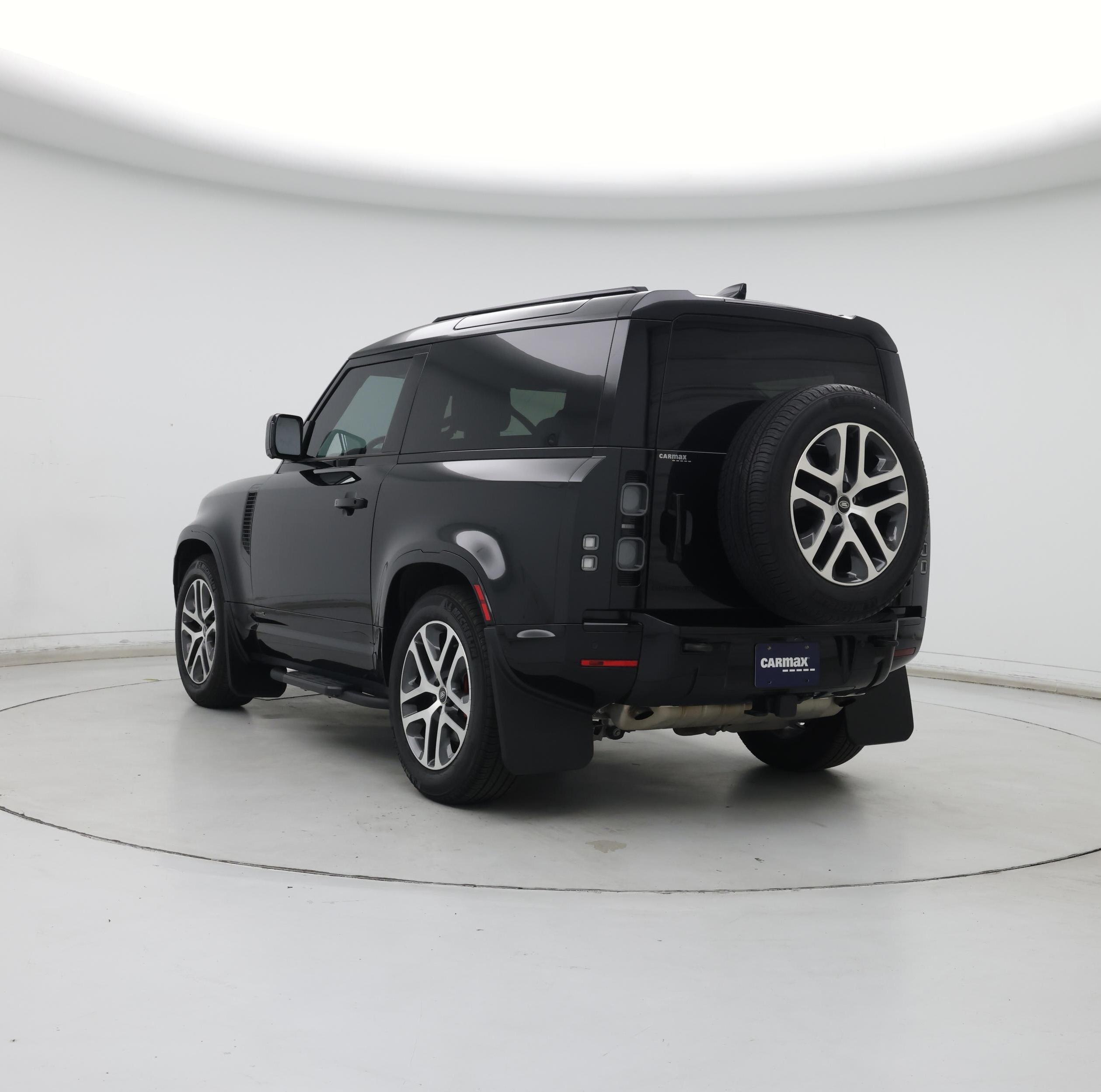 Thumbnail: 2023 Land Rover Defender - 2