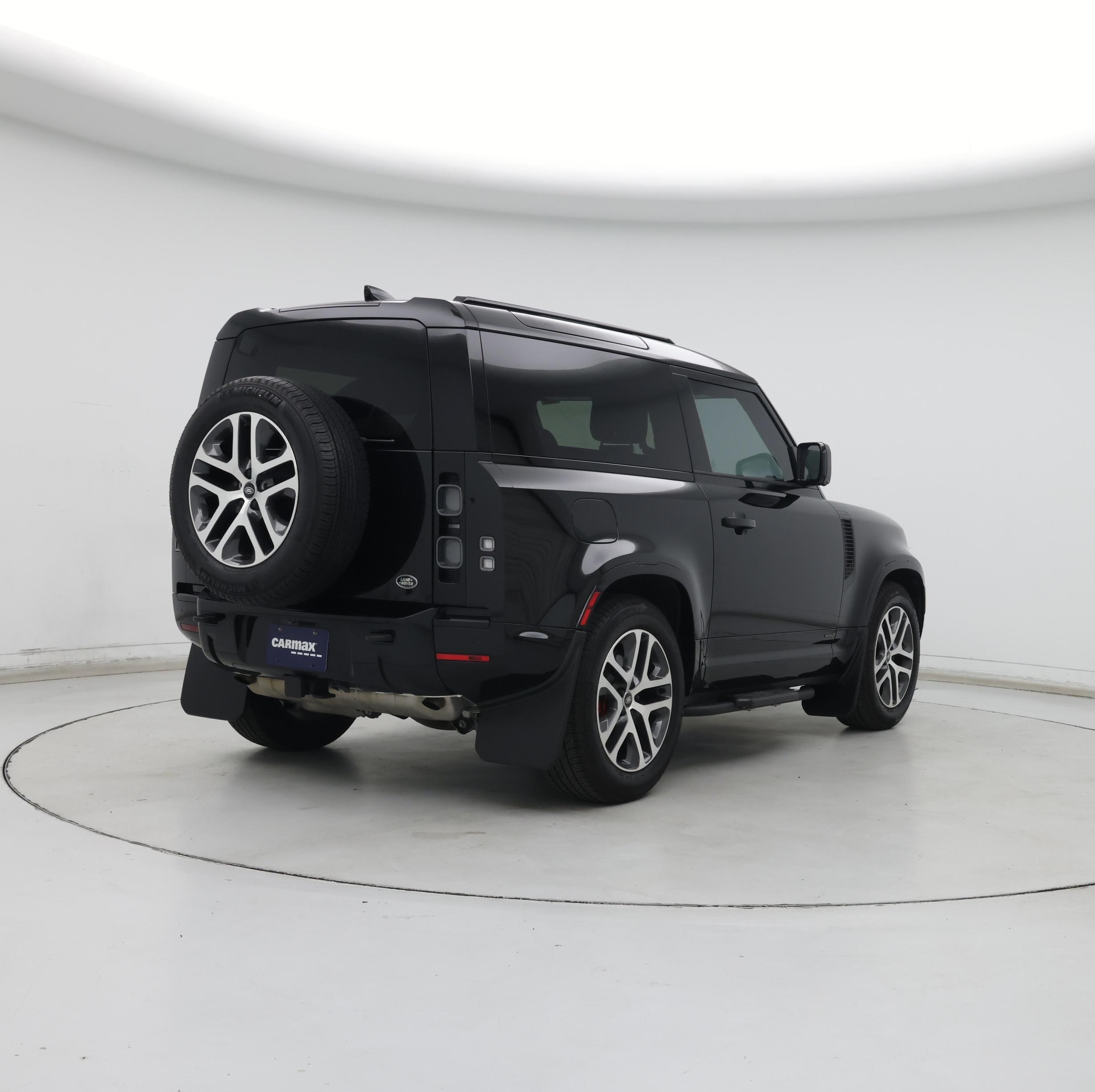 Thumbnail: 2023 Land Rover Defender - 8