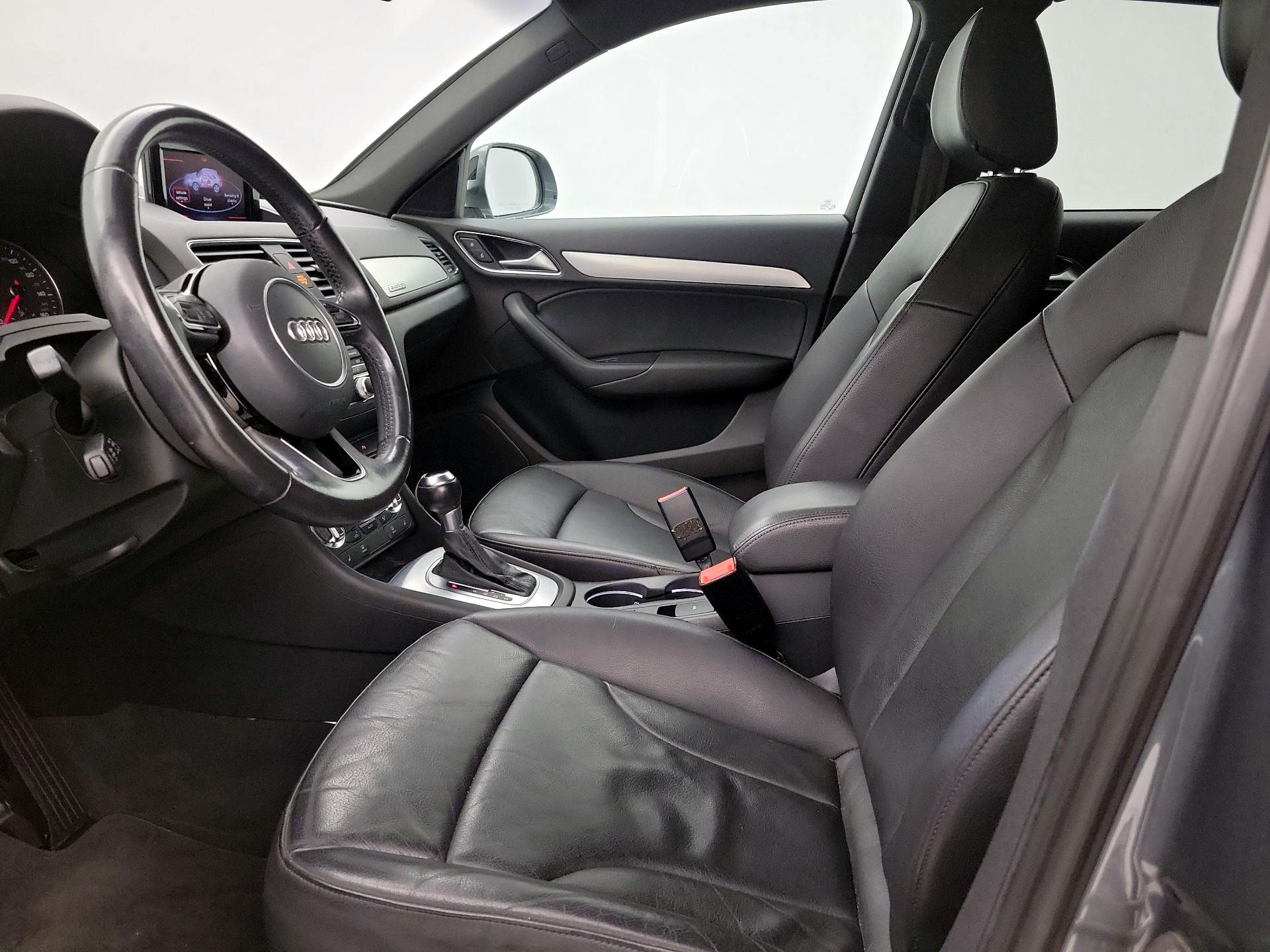 Thumbnail: 2015 Audi Q3 - 11
