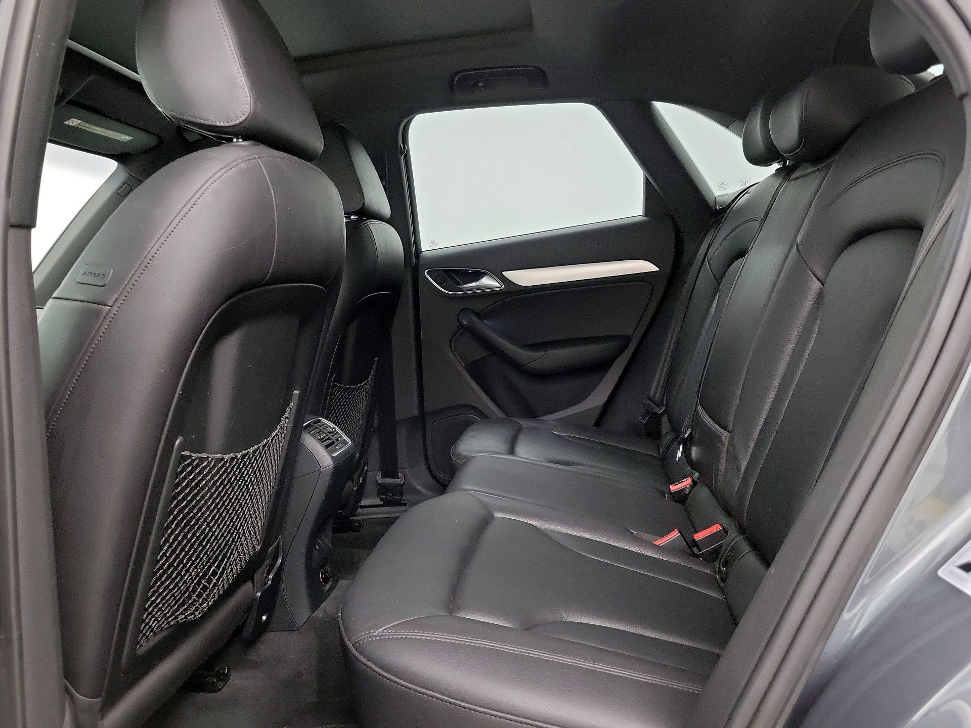 Thumbnail: 2015 Audi Q3 - 19