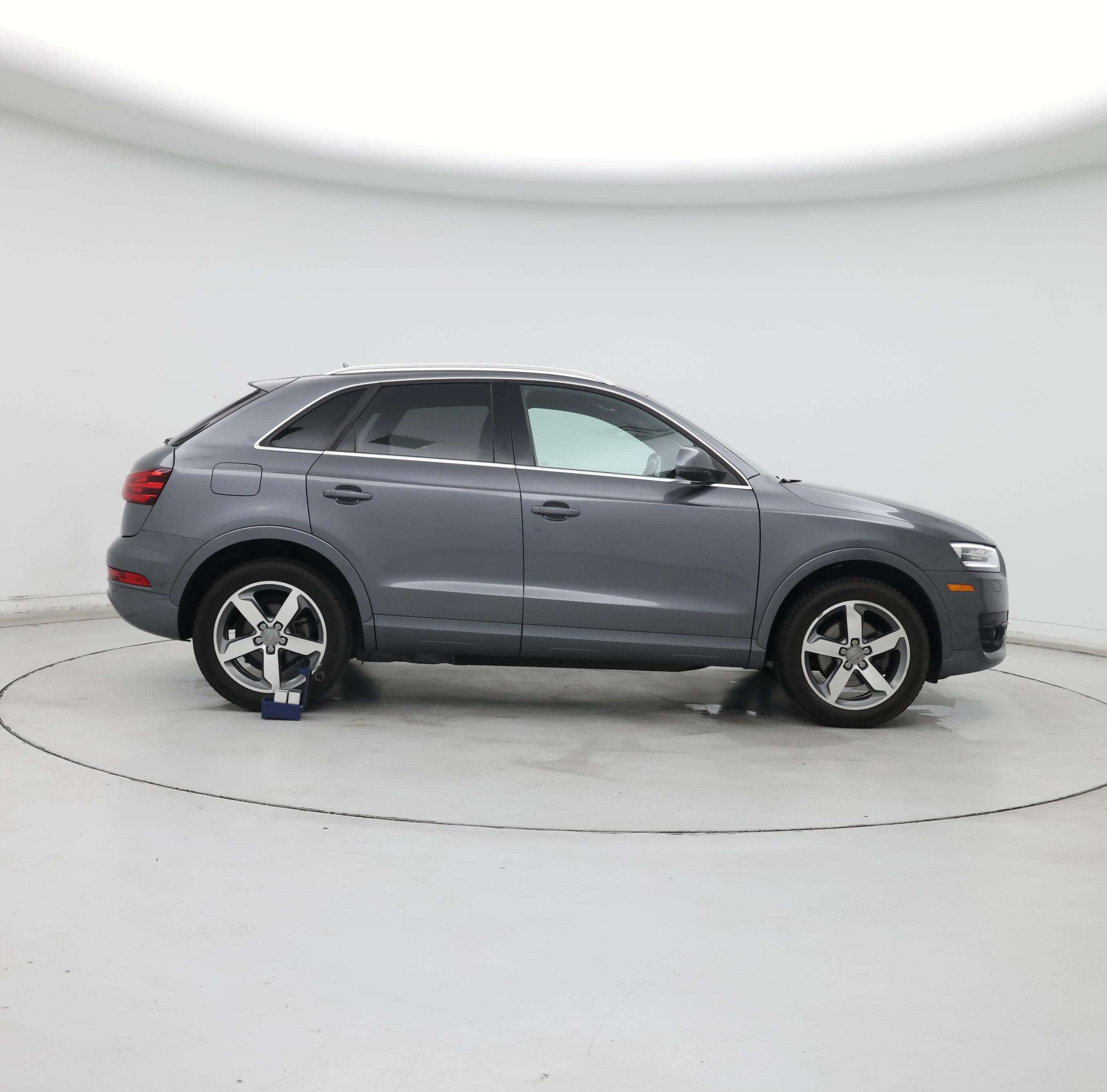 Thumbnail: 2015 Audi Q3 - 7