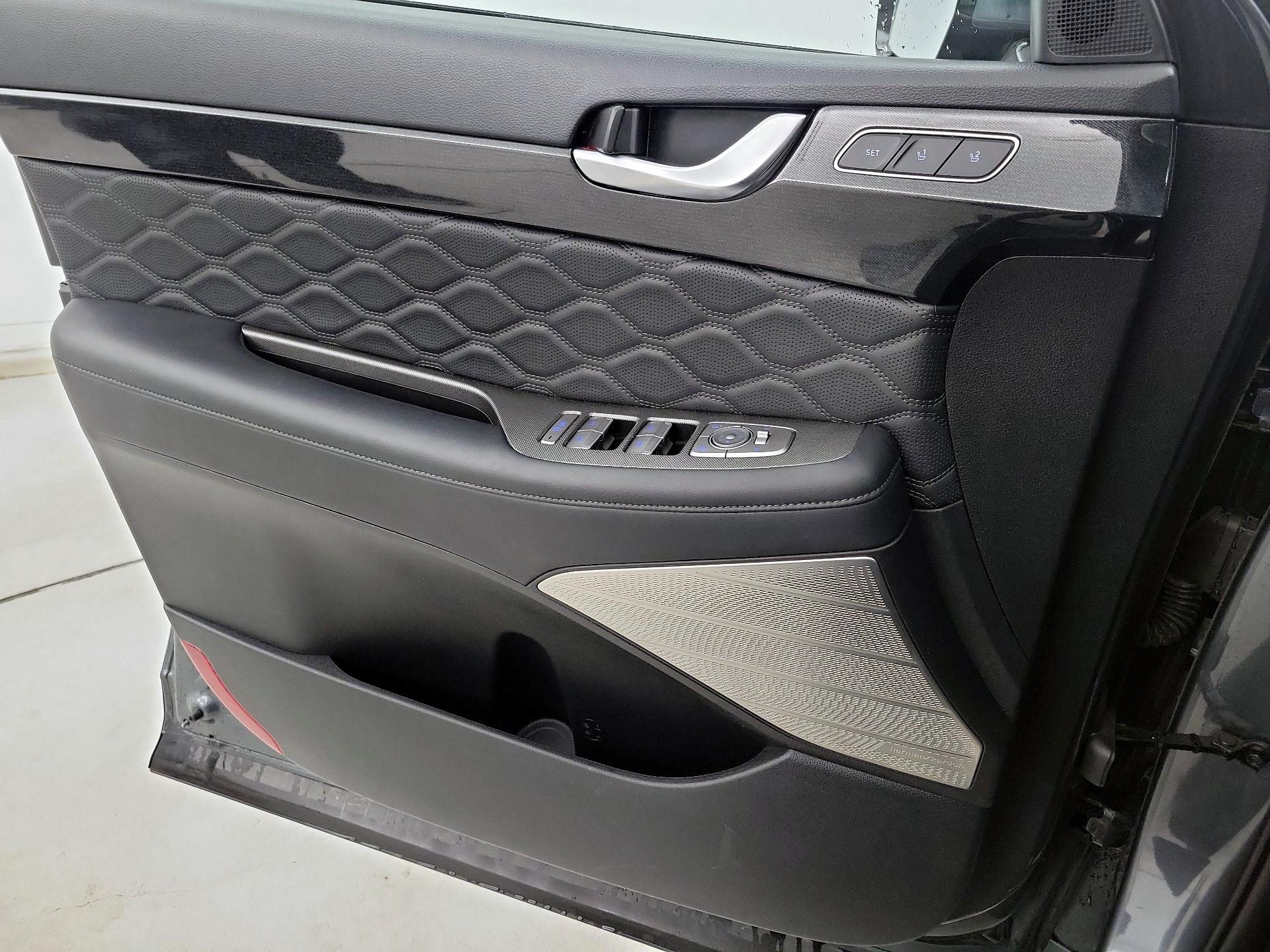 Thumbnail: 2021 Hyundai Palisade - 12