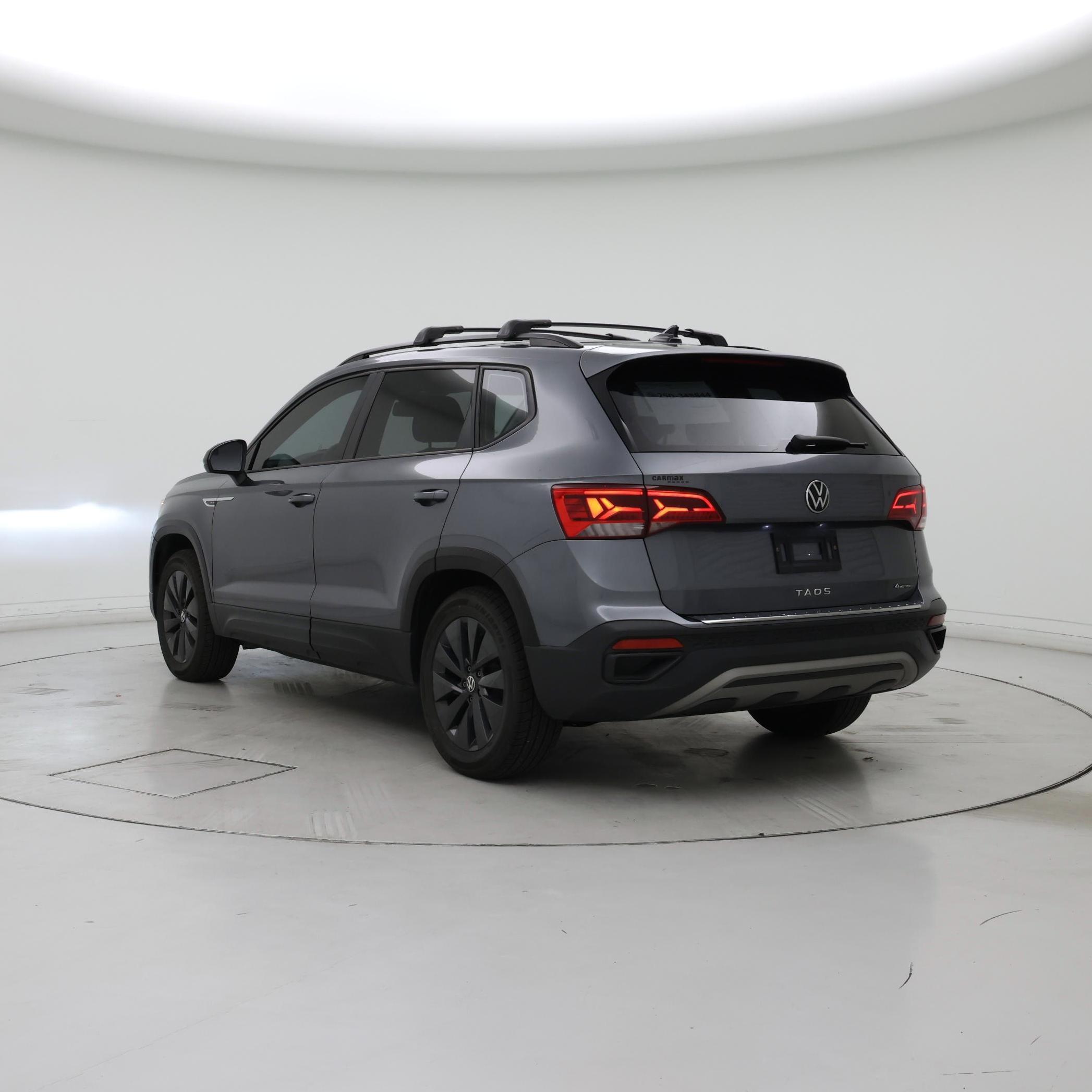 Thumbnail: 2022 Volkswagen Taos - 2