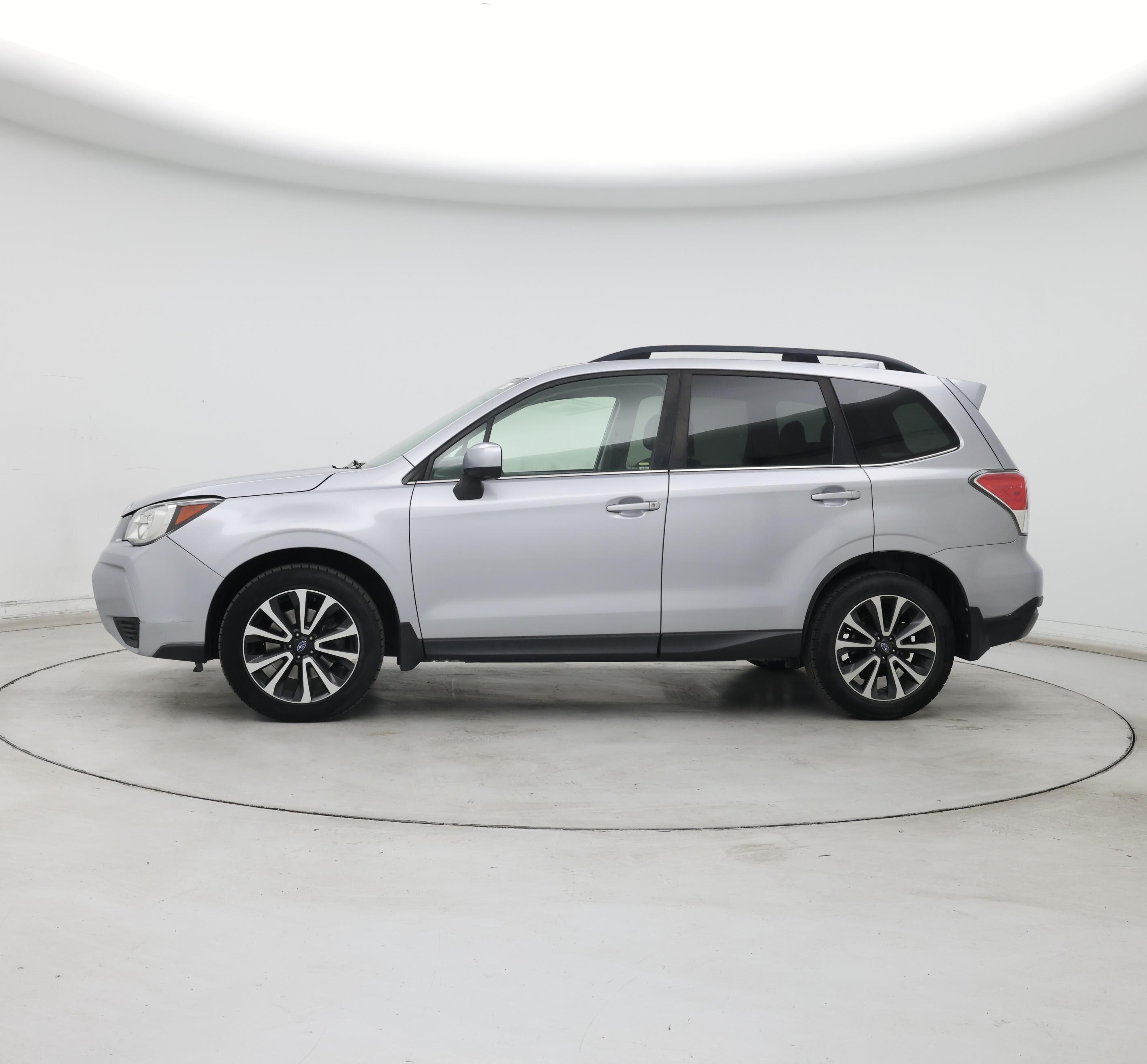 Thumbnail: 2017 Subaru Forester - 3