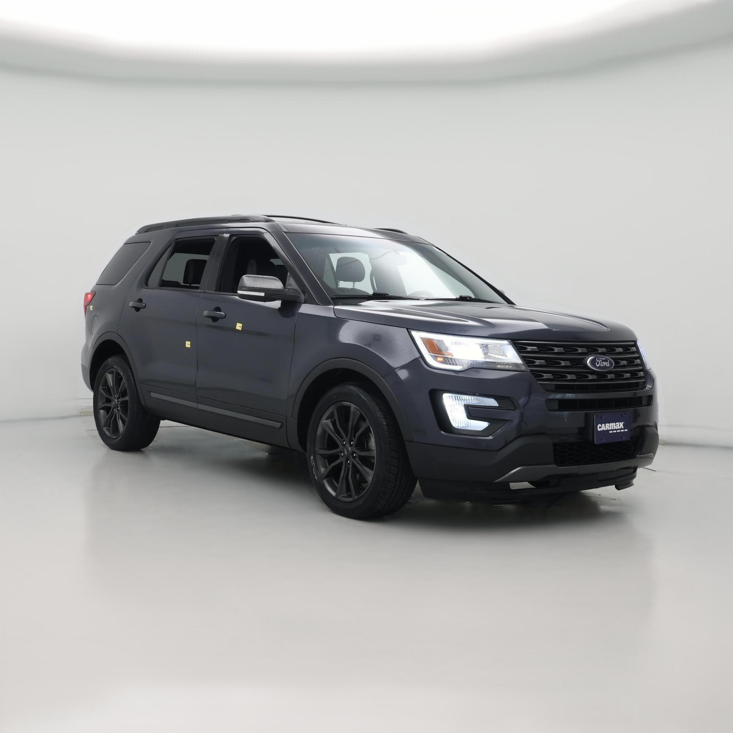 Thumbnail: 2017 Ford Explorer - 1