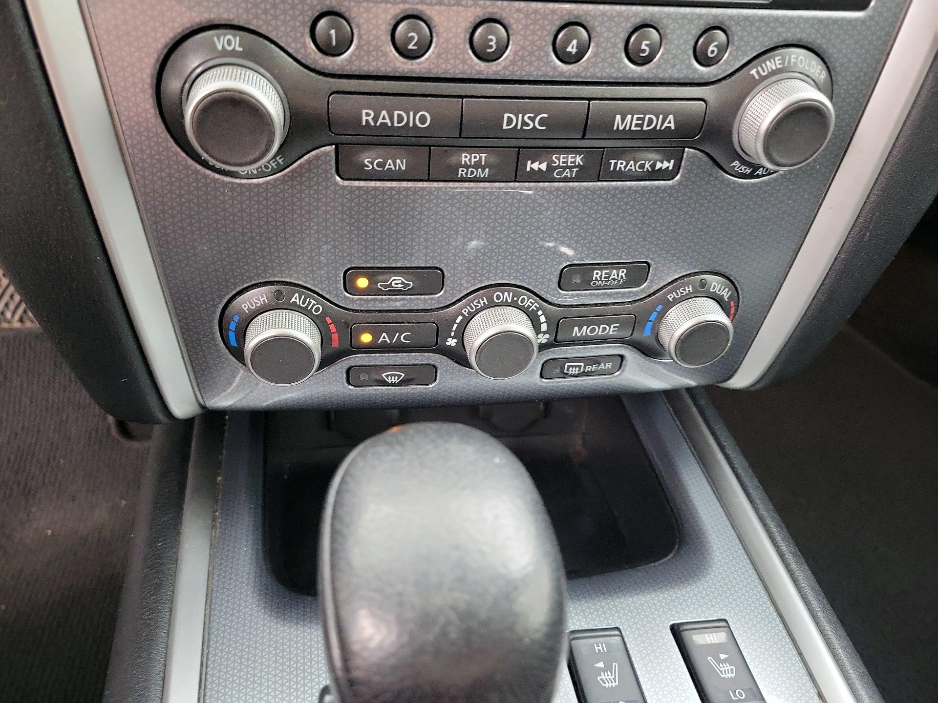 Thumbnail: 2017 Nissan Pathfinder - 16