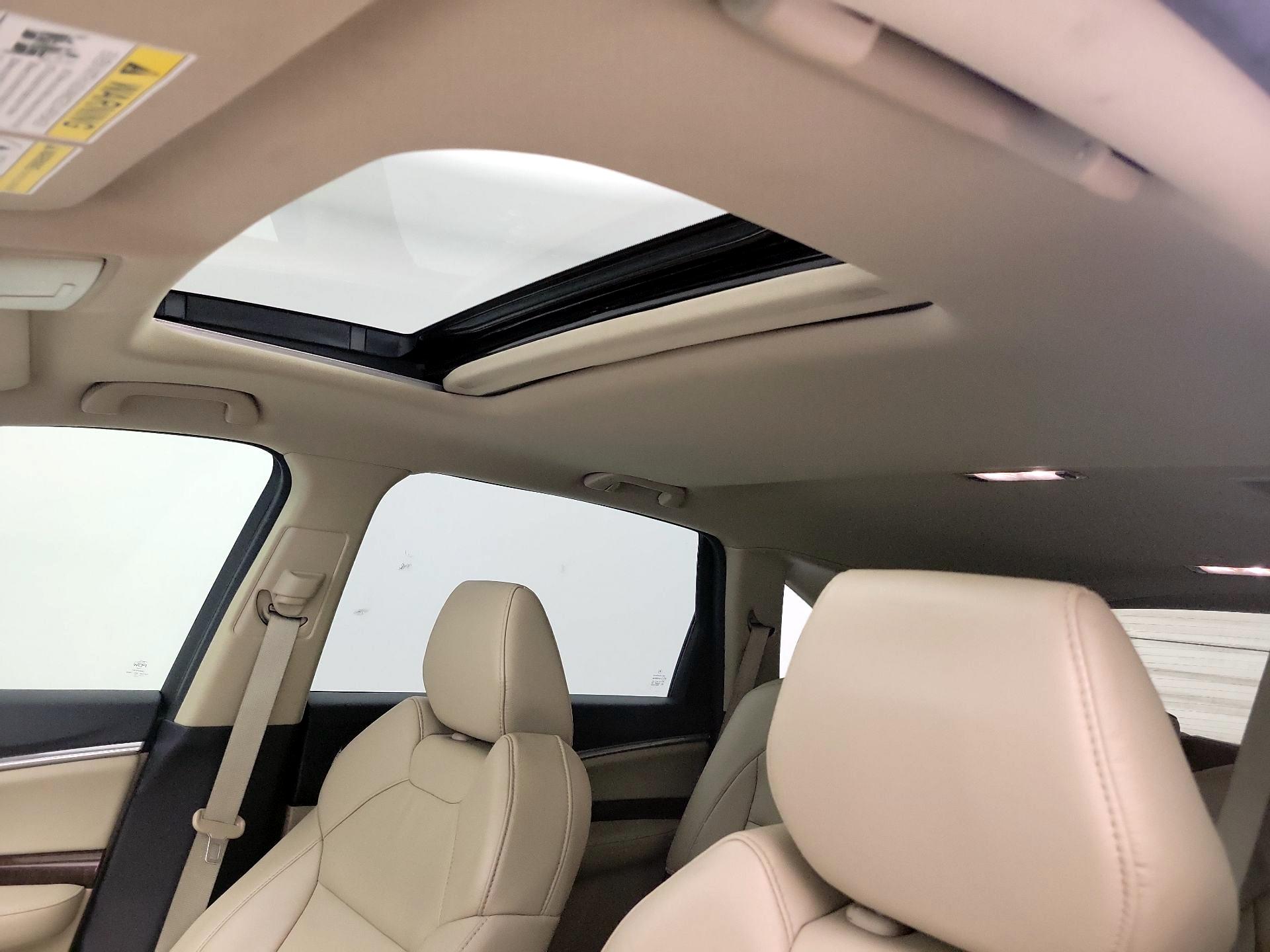 Thumbnail: 2020 Acura MDX - 19