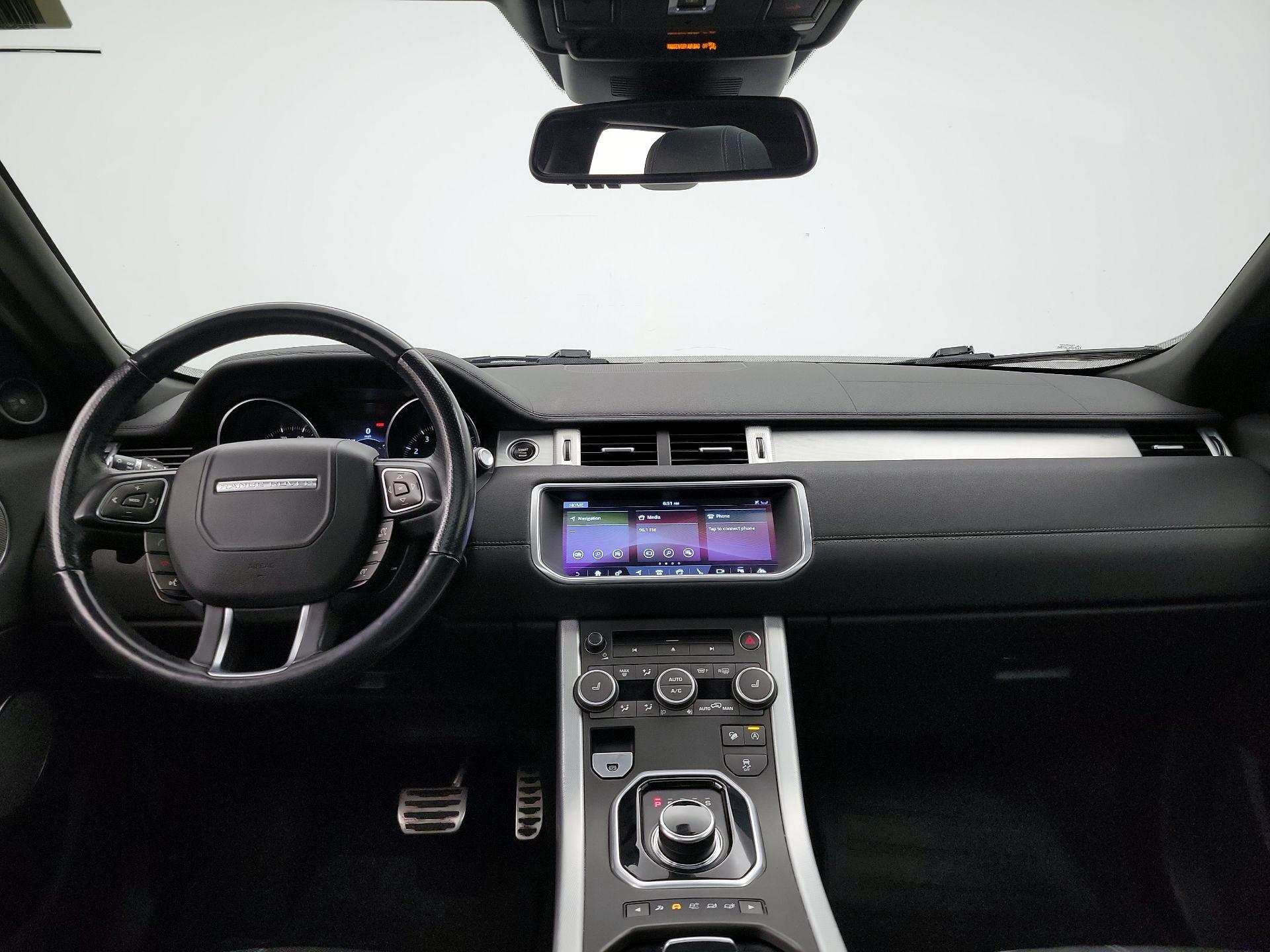 Thumbnail: 2017 Land Rover Range Rover Evoque - 9