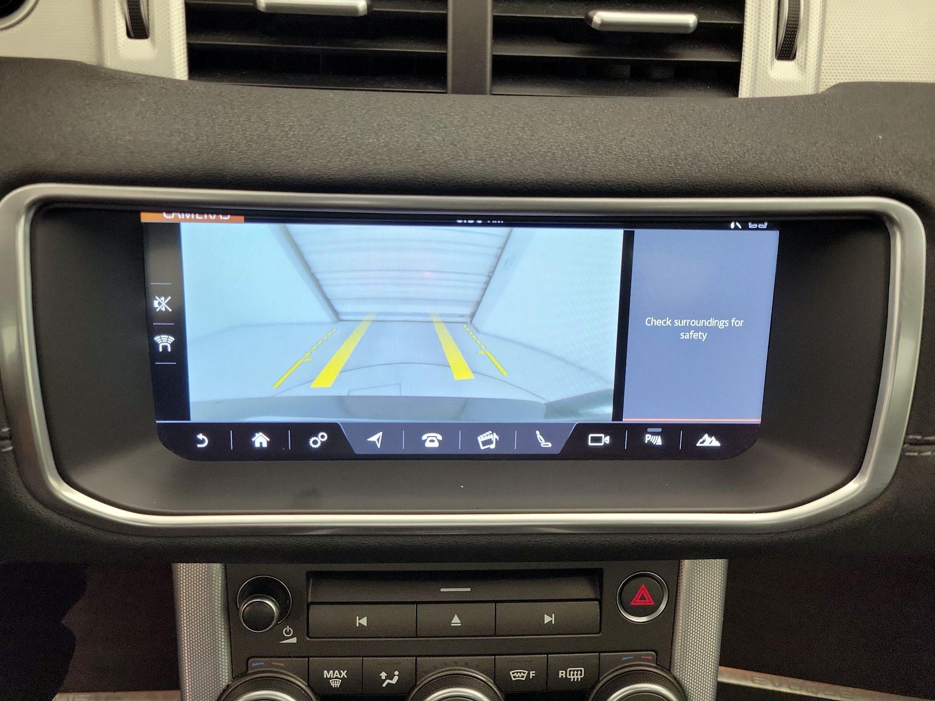 Thumbnail: 2017 Land Rover Range Rover Evoque - 14