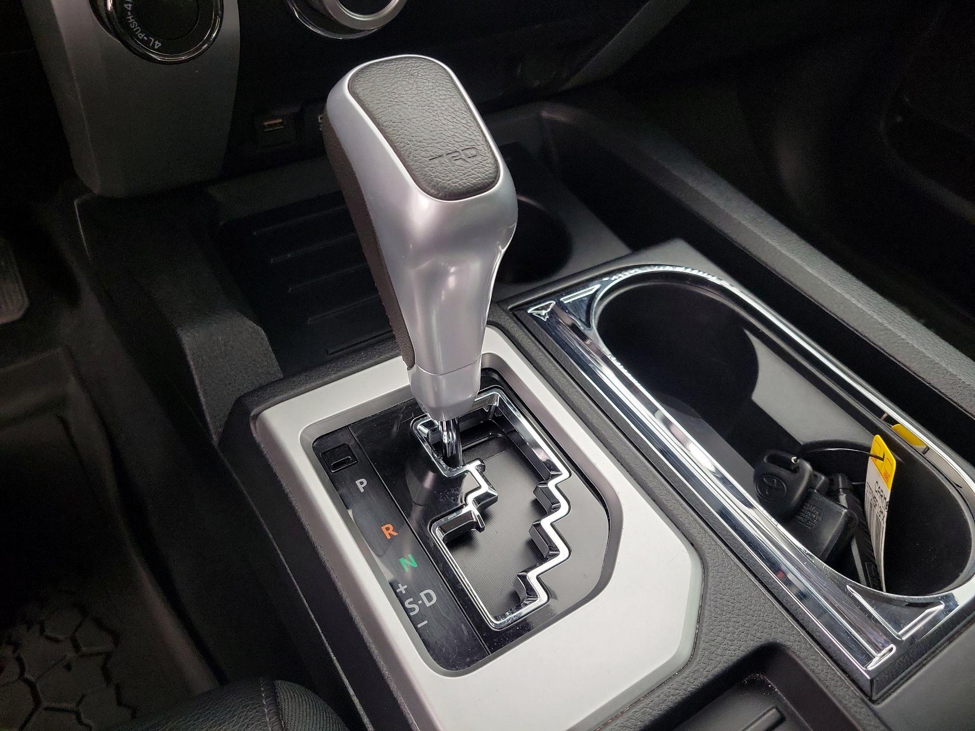 Thumbnail: 2021 Toyota Tundra - 18