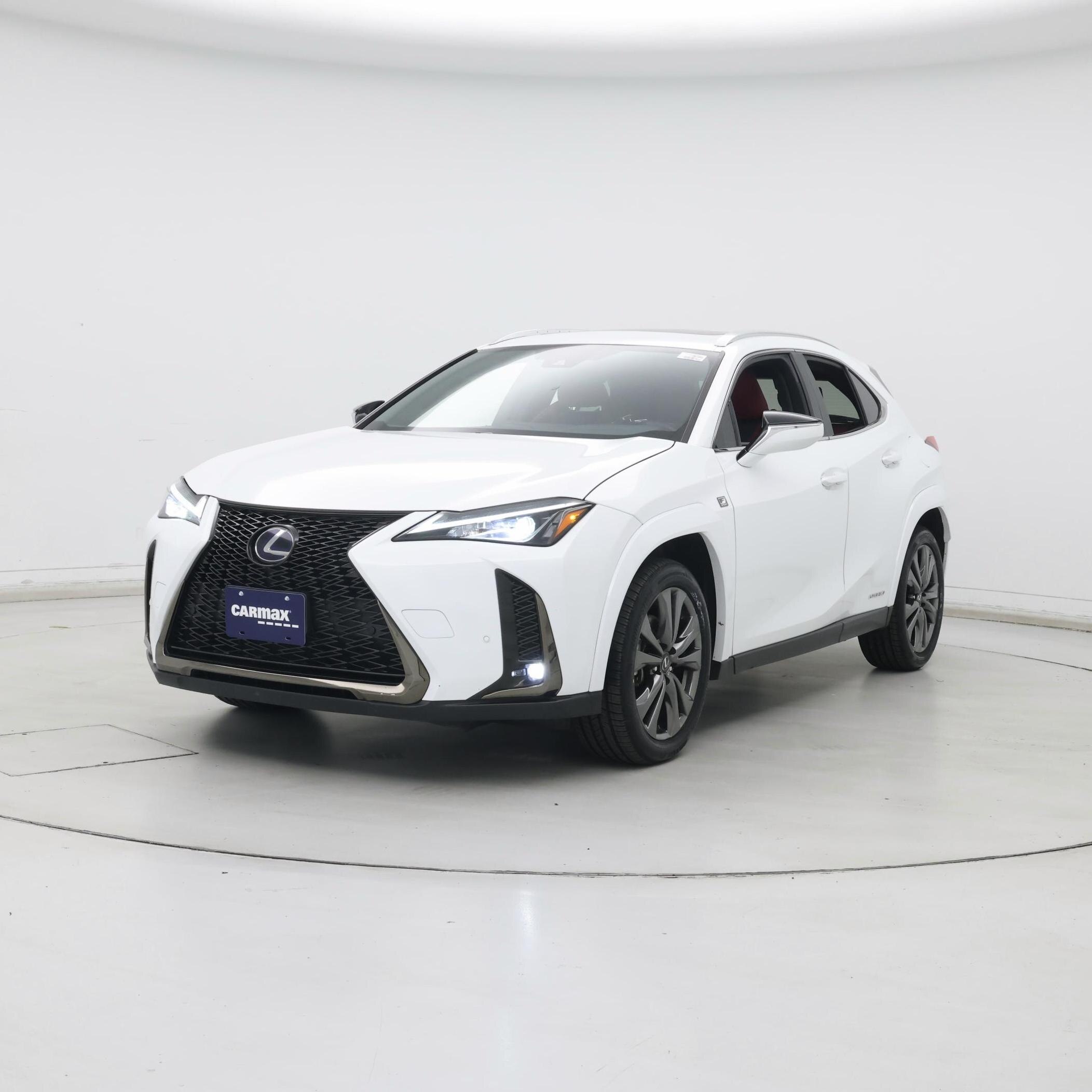 Thumbnail: 2022 Lexus UX - 4