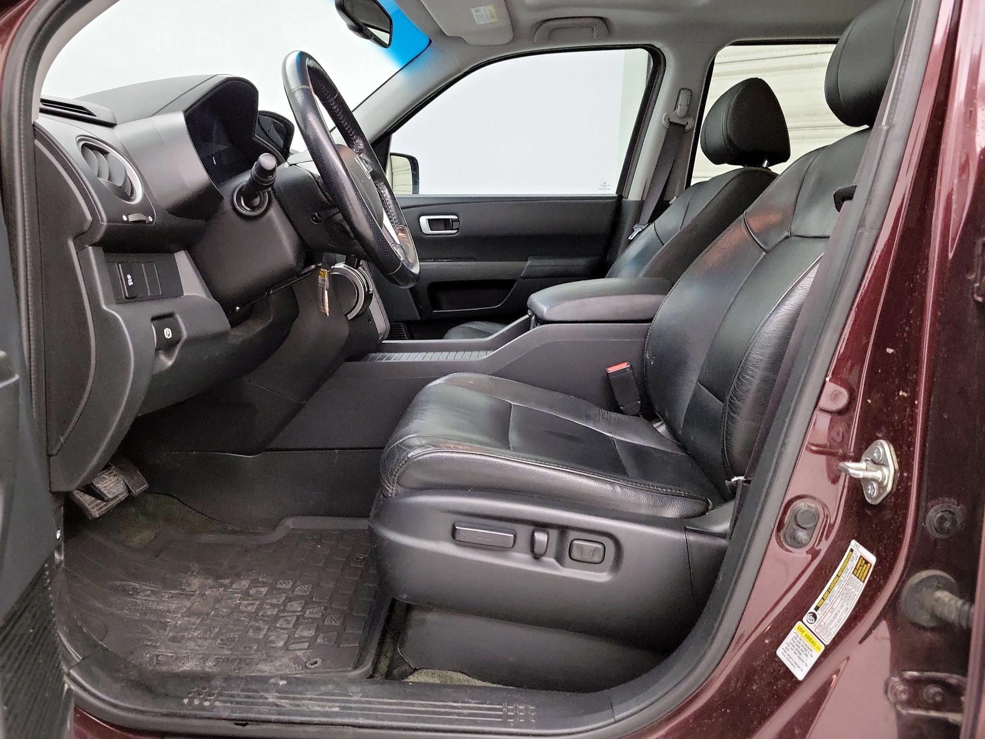 Thumbnail: 2015 Honda Pilot - 11