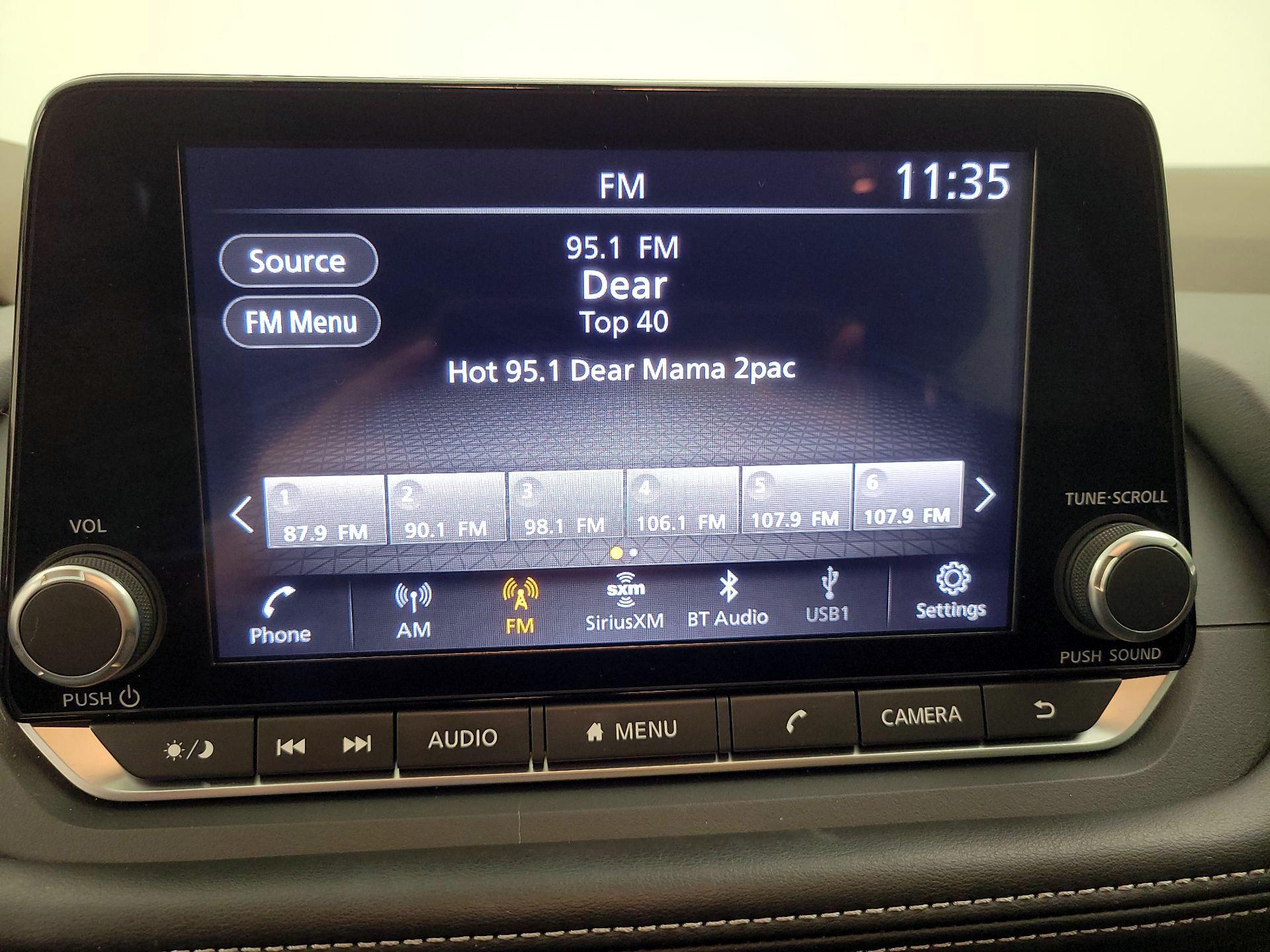 Thumbnail: 2023 Nissan Rogue - 15