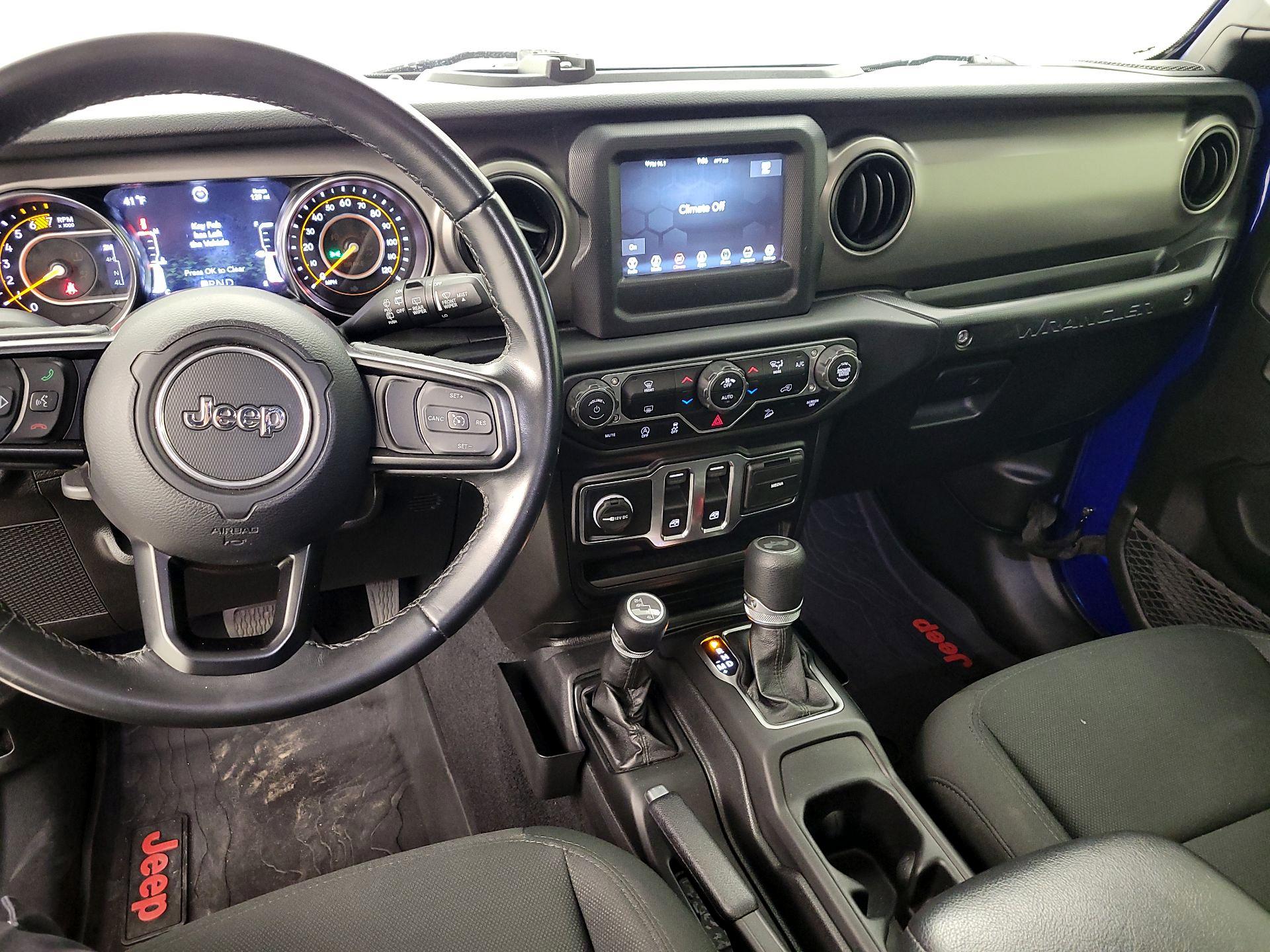 Thumbnail: 2020 Jeep Wrangler - 9