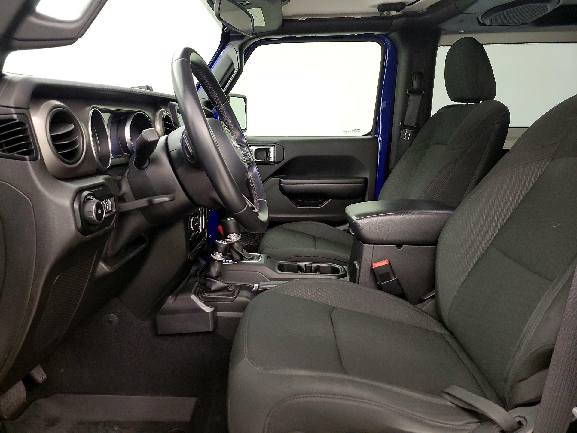 Thumbnail: 2020 Jeep Wrangler - 11