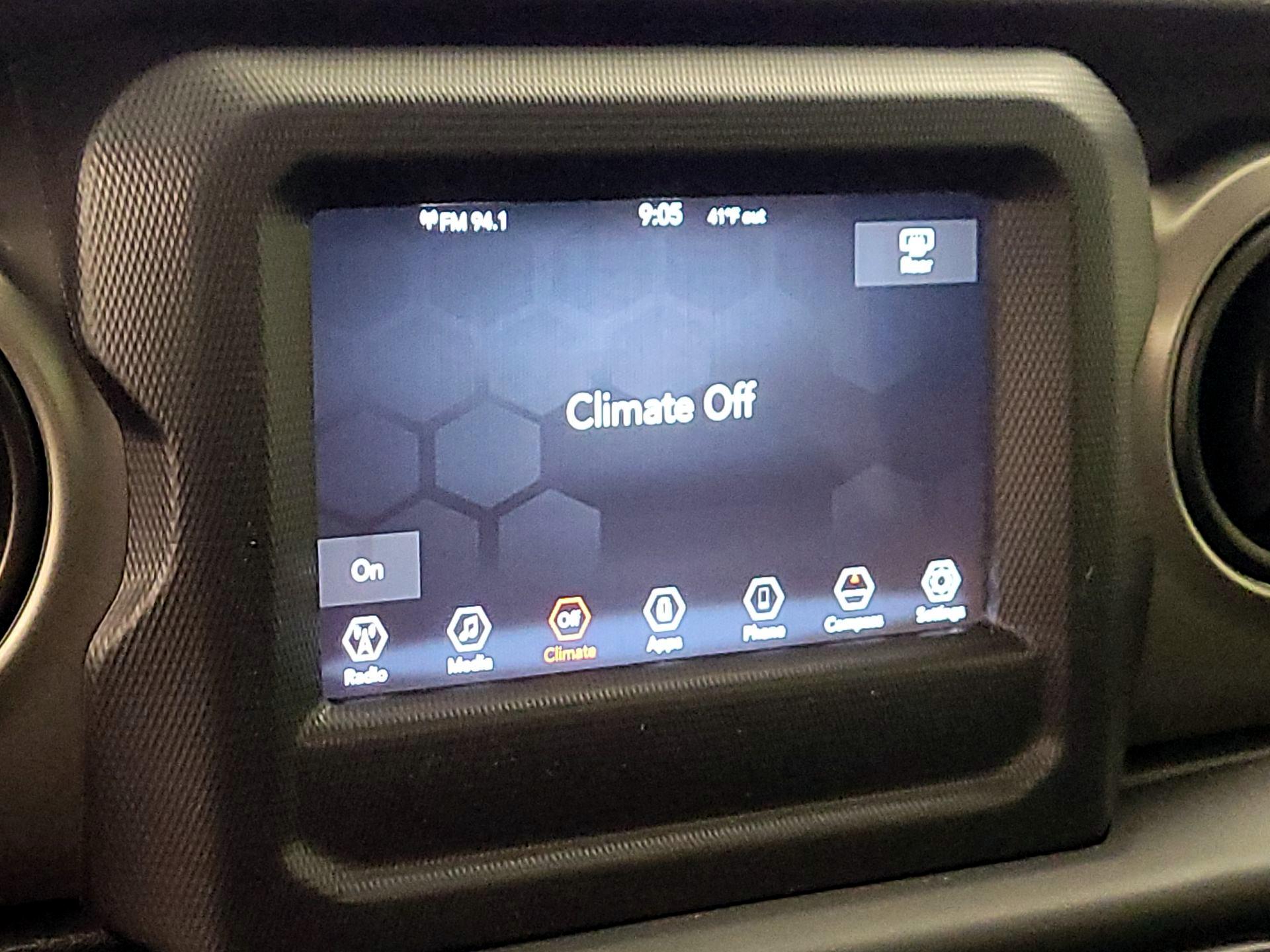 Thumbnail: 2020 Jeep Wrangler - 15