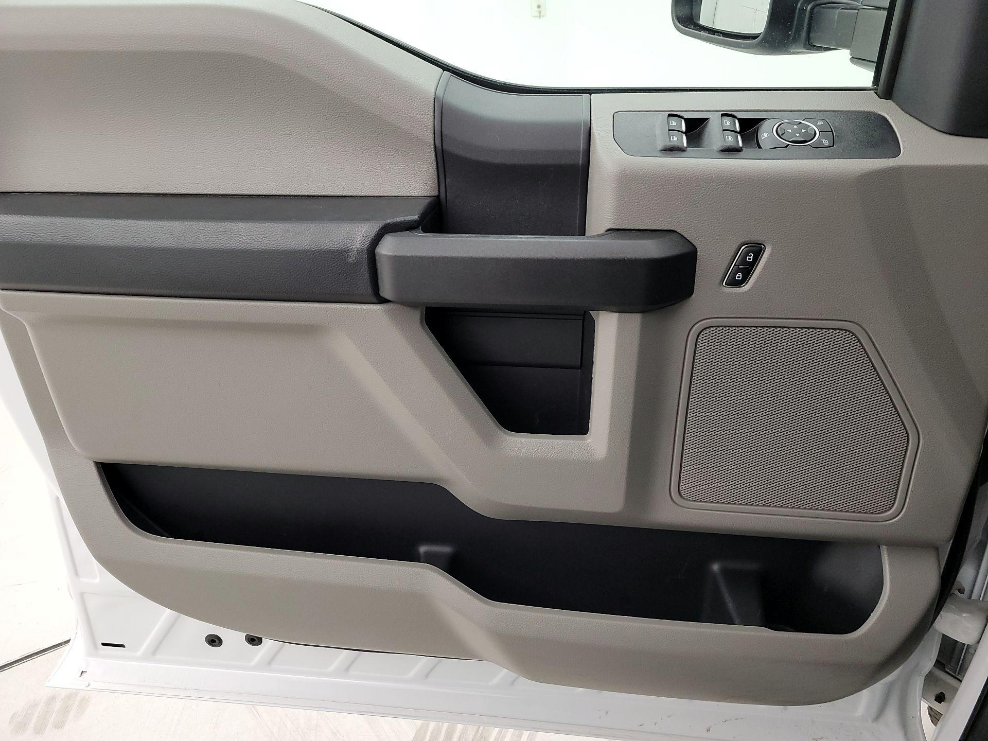 Thumbnail: 2021 Ford F-250 - 12