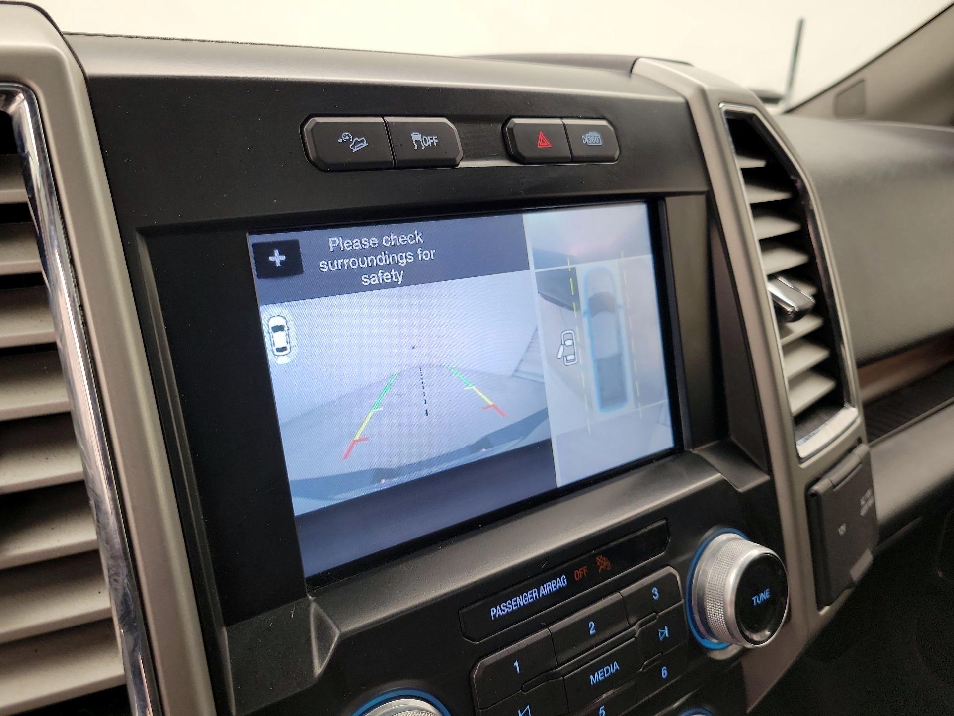 Thumbnail: 2016 Ford F-150 - 15