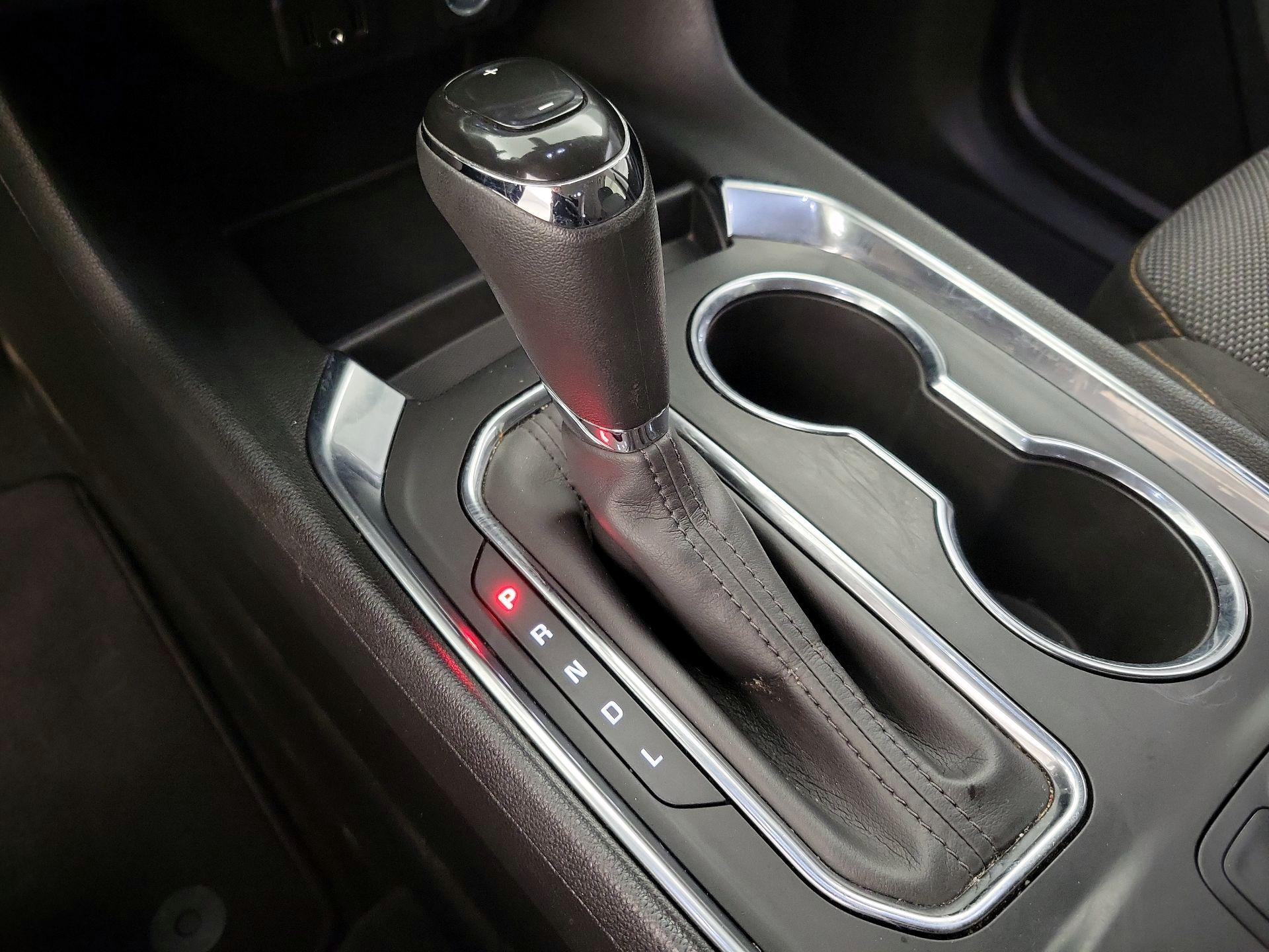 Thumbnail: 2019 Chevrolet Traverse - 17