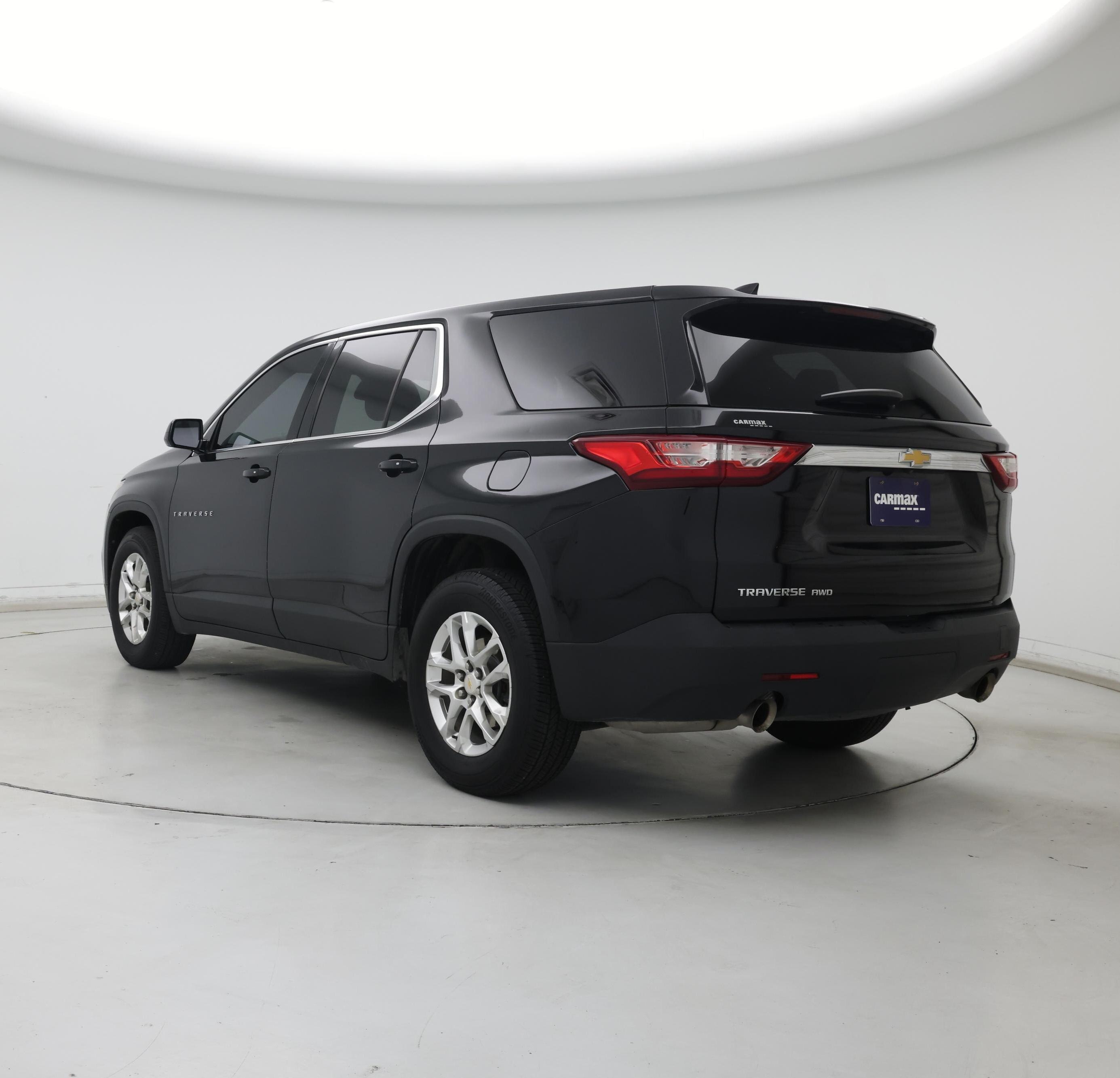 Thumbnail: 2019 Chevrolet Traverse - 2