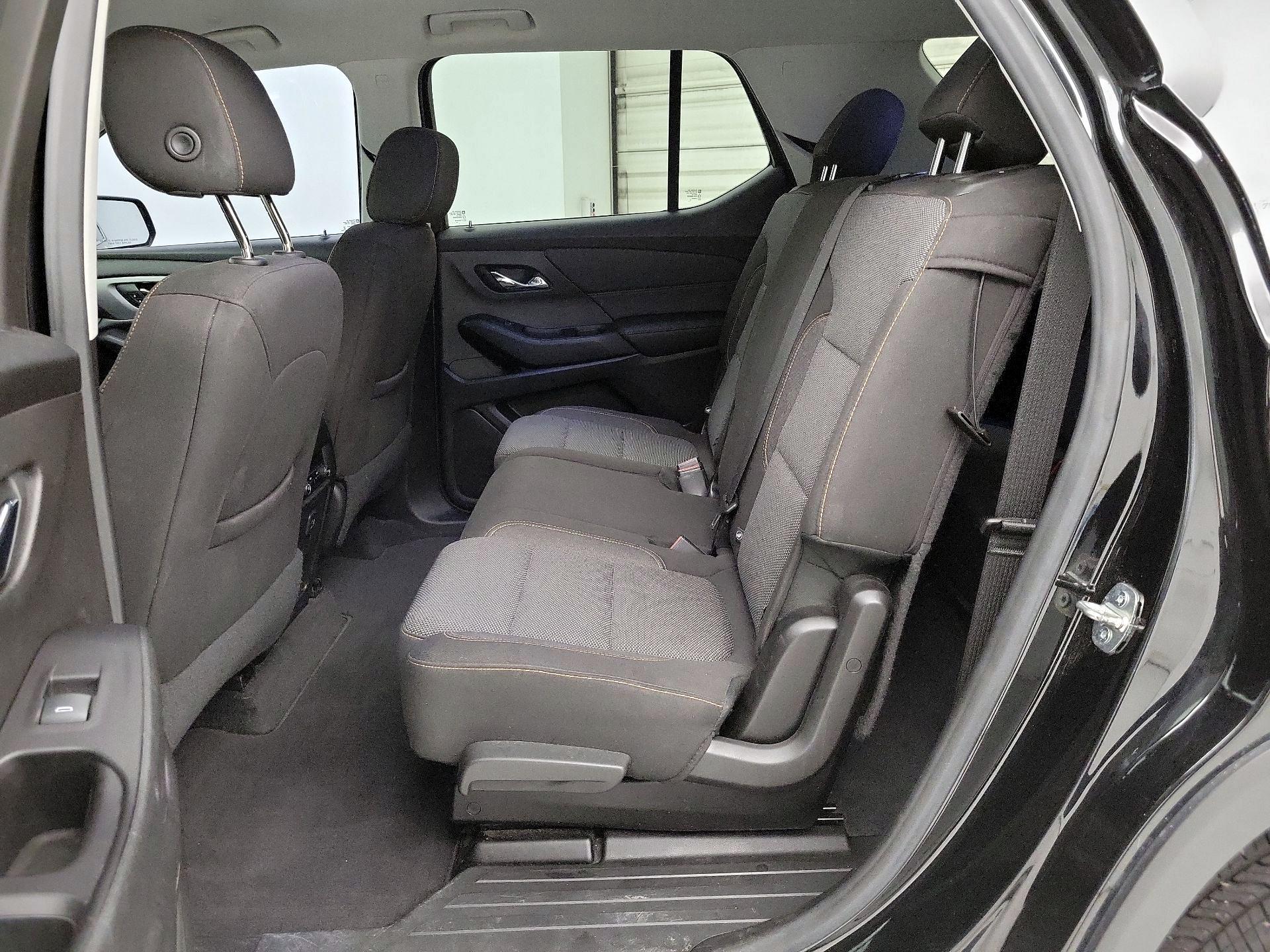 Thumbnail: 2019 Chevrolet Traverse - 19