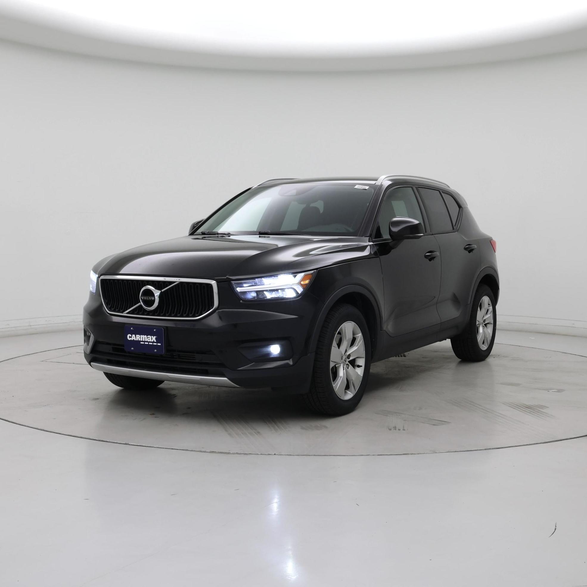 Thumbnail: 2021 Volvo XC40 - 4