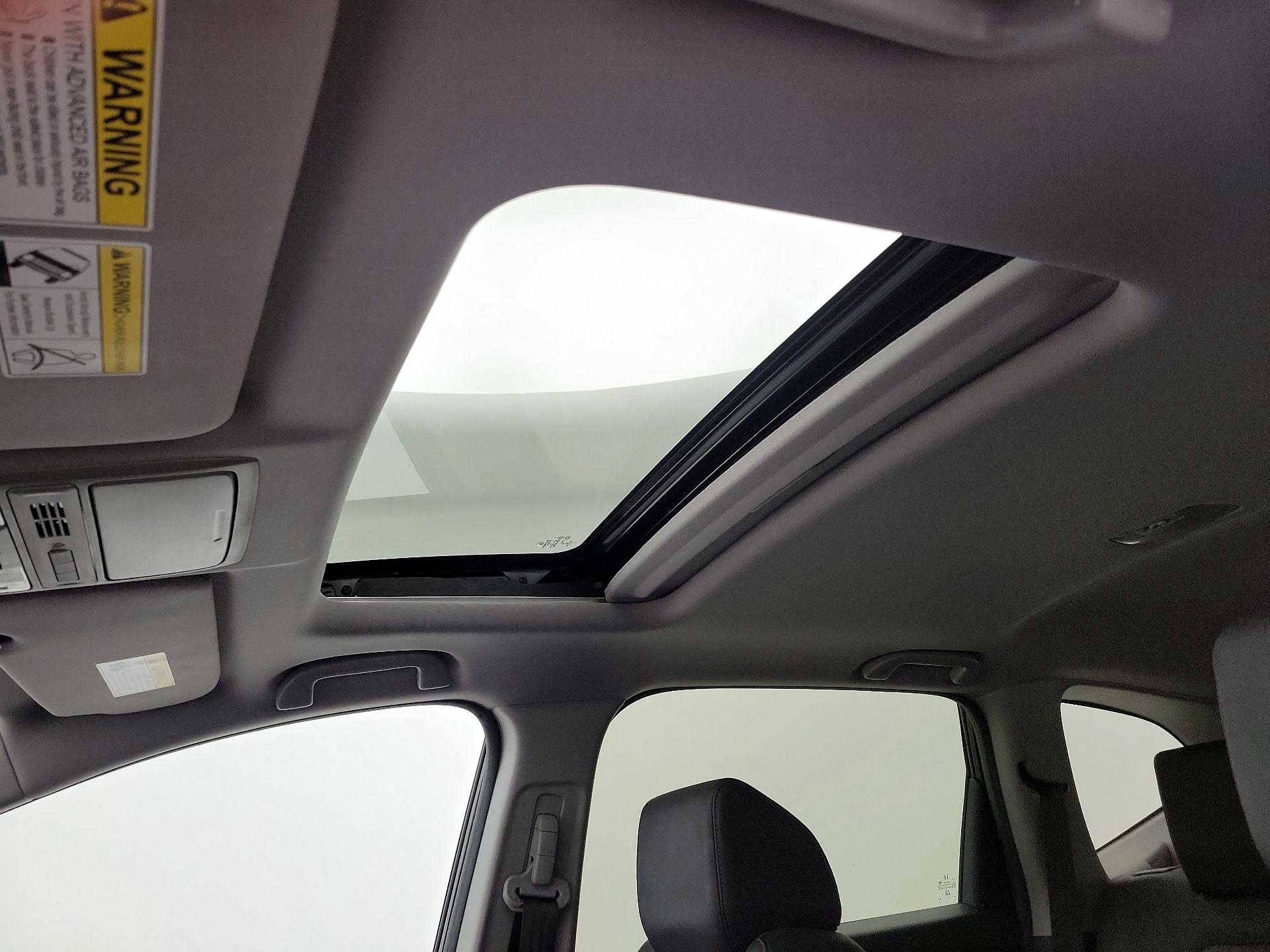 Thumbnail: 2017 Honda CR-V - 19