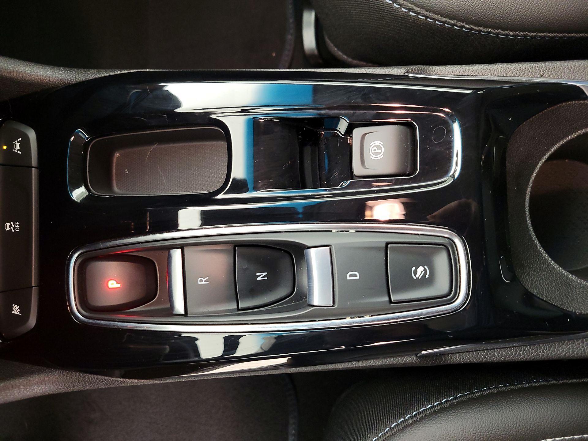 Thumbnail: 2023 Chevrolet Bolt EV - 17