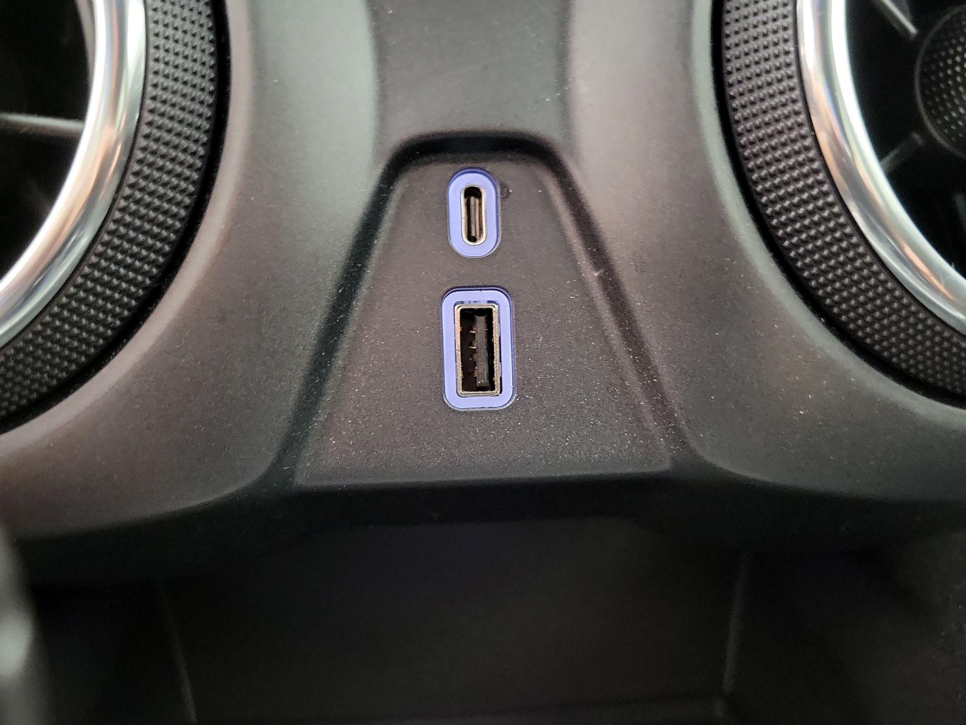 Thumbnail: 2019 Chevrolet Blazer - 18