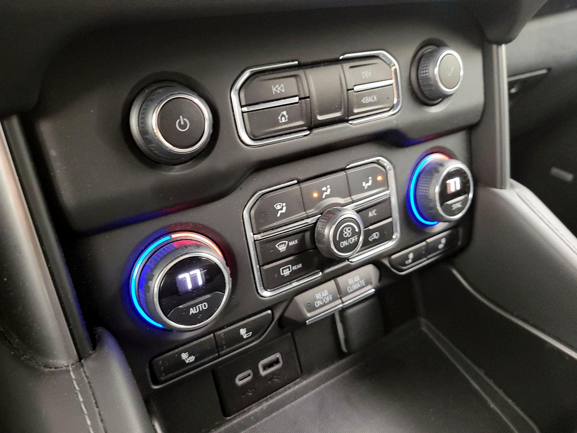 Thumbnail: 2024 Chevrolet Tahoe - 16