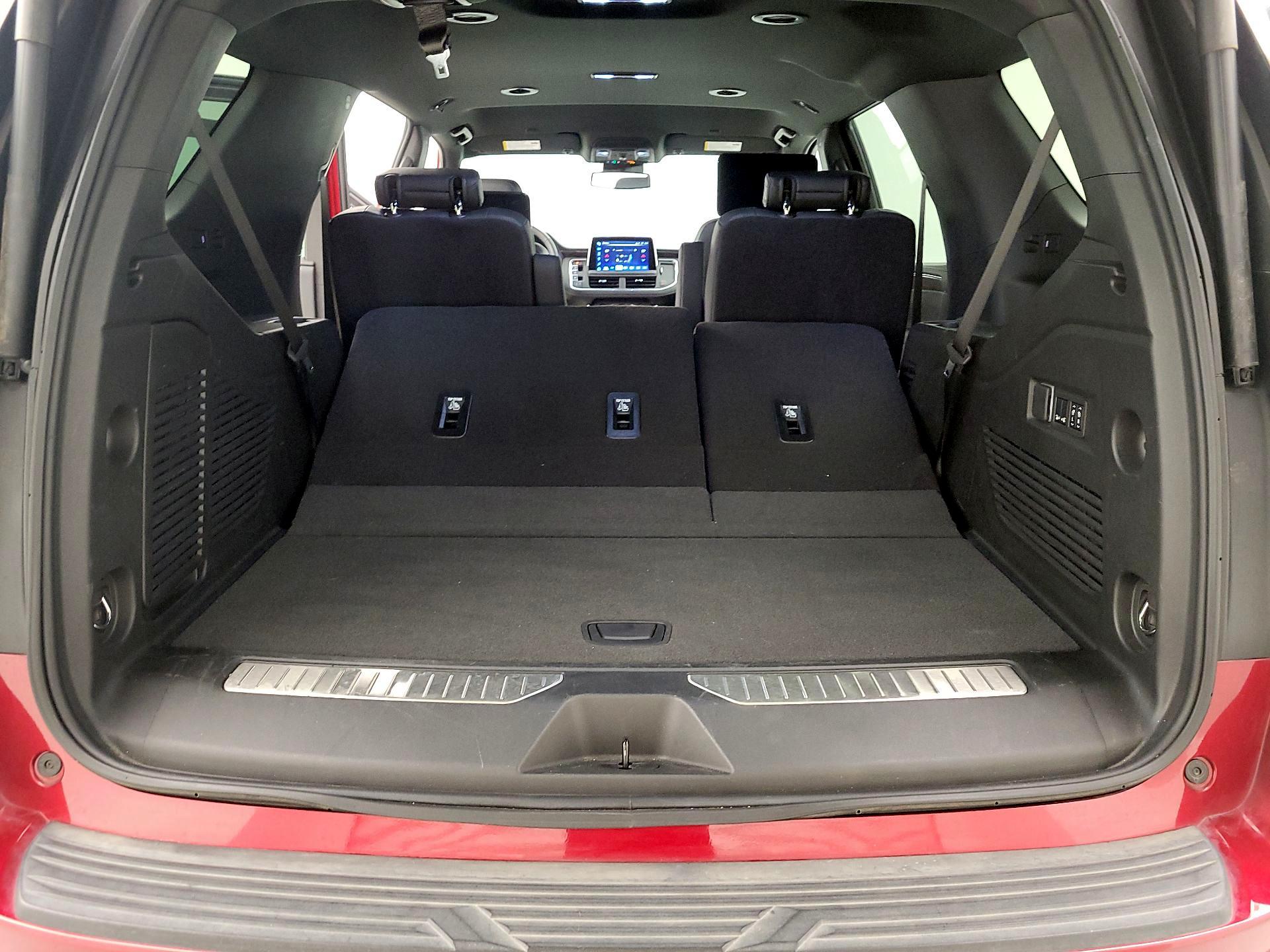 Thumbnail: 2024 Chevrolet Tahoe - 20