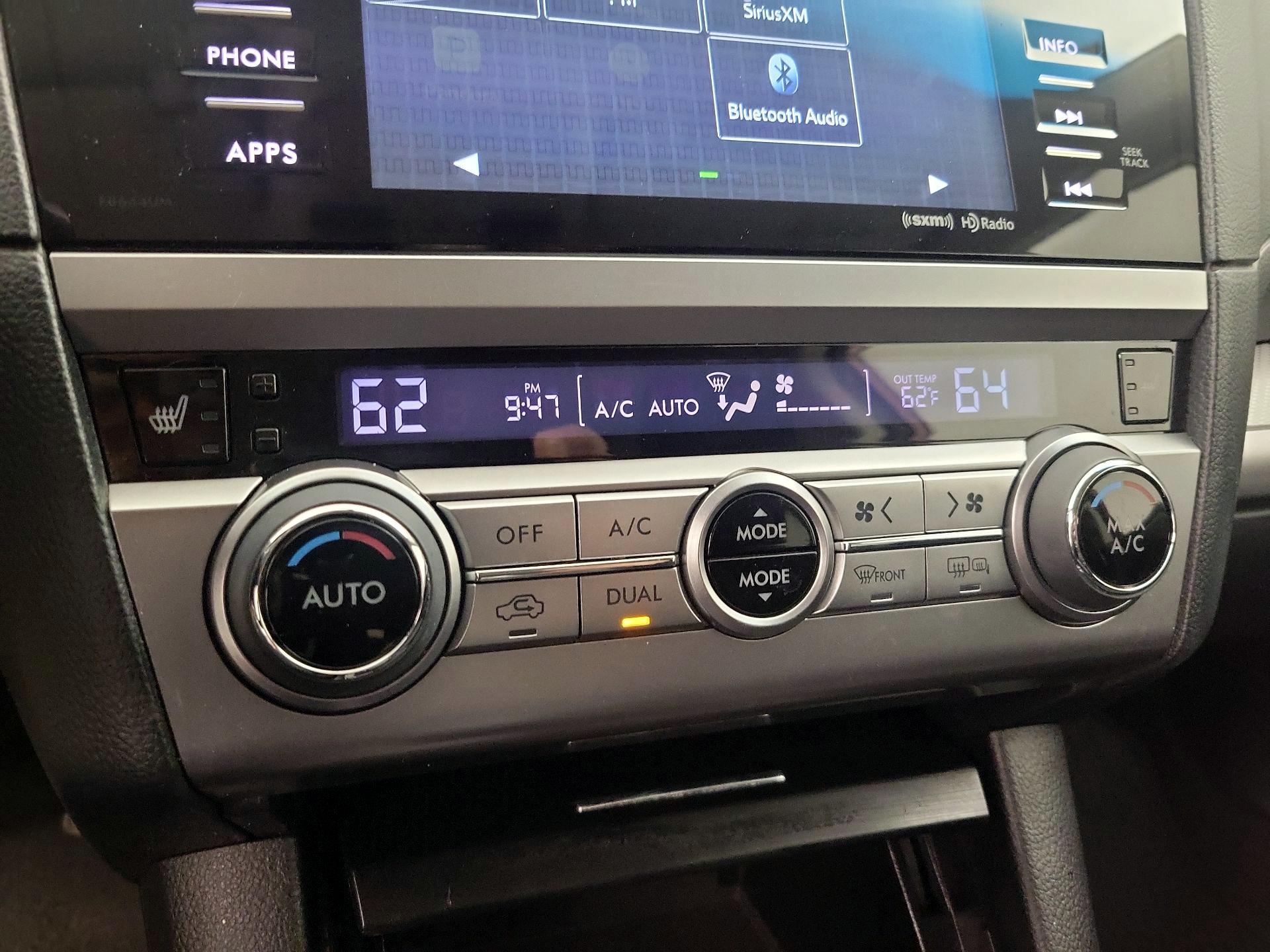 Thumbnail: 2015 Subaru Outback - 16