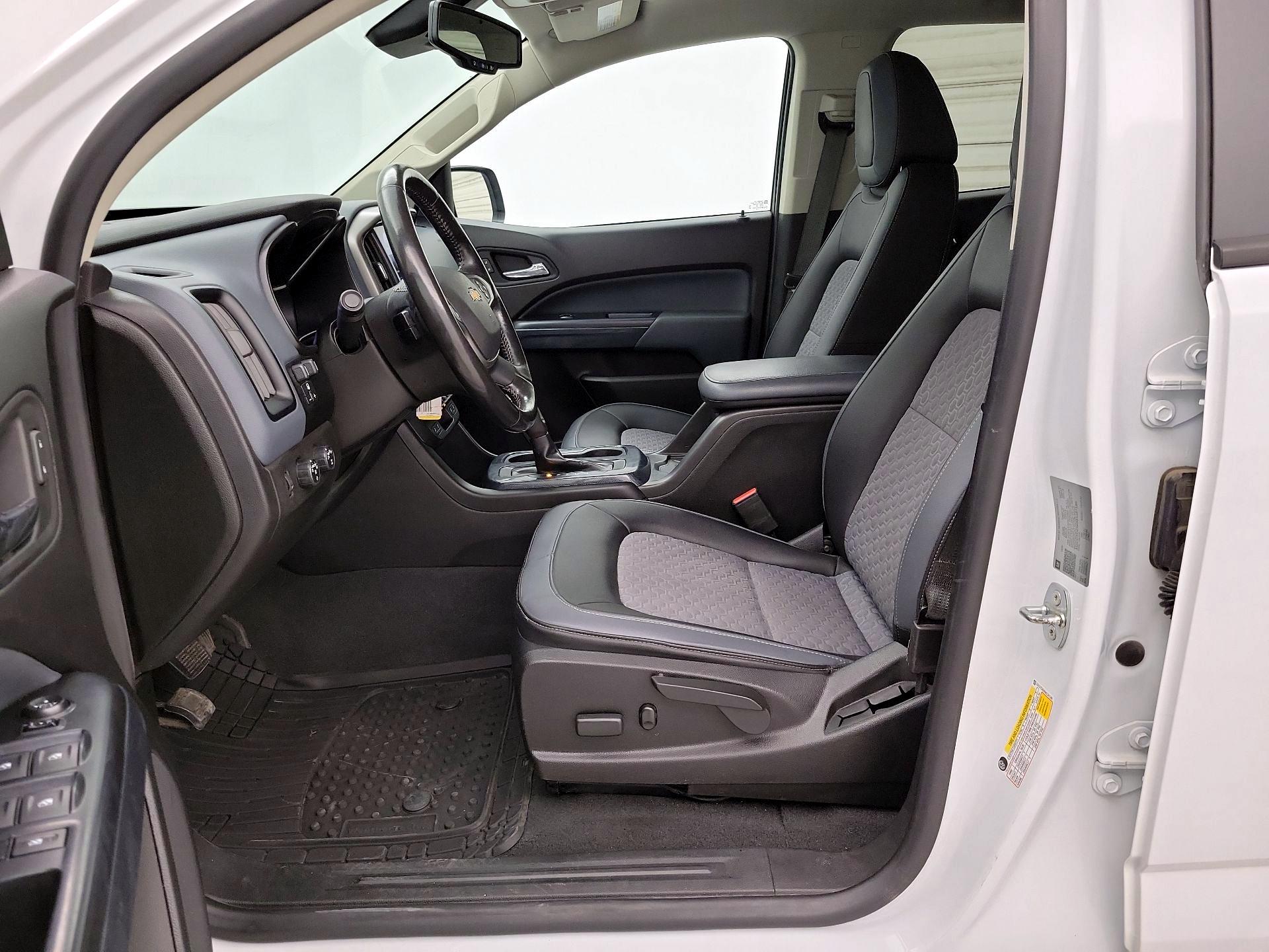 Thumbnail: 2021 Chevrolet Colorado - 11