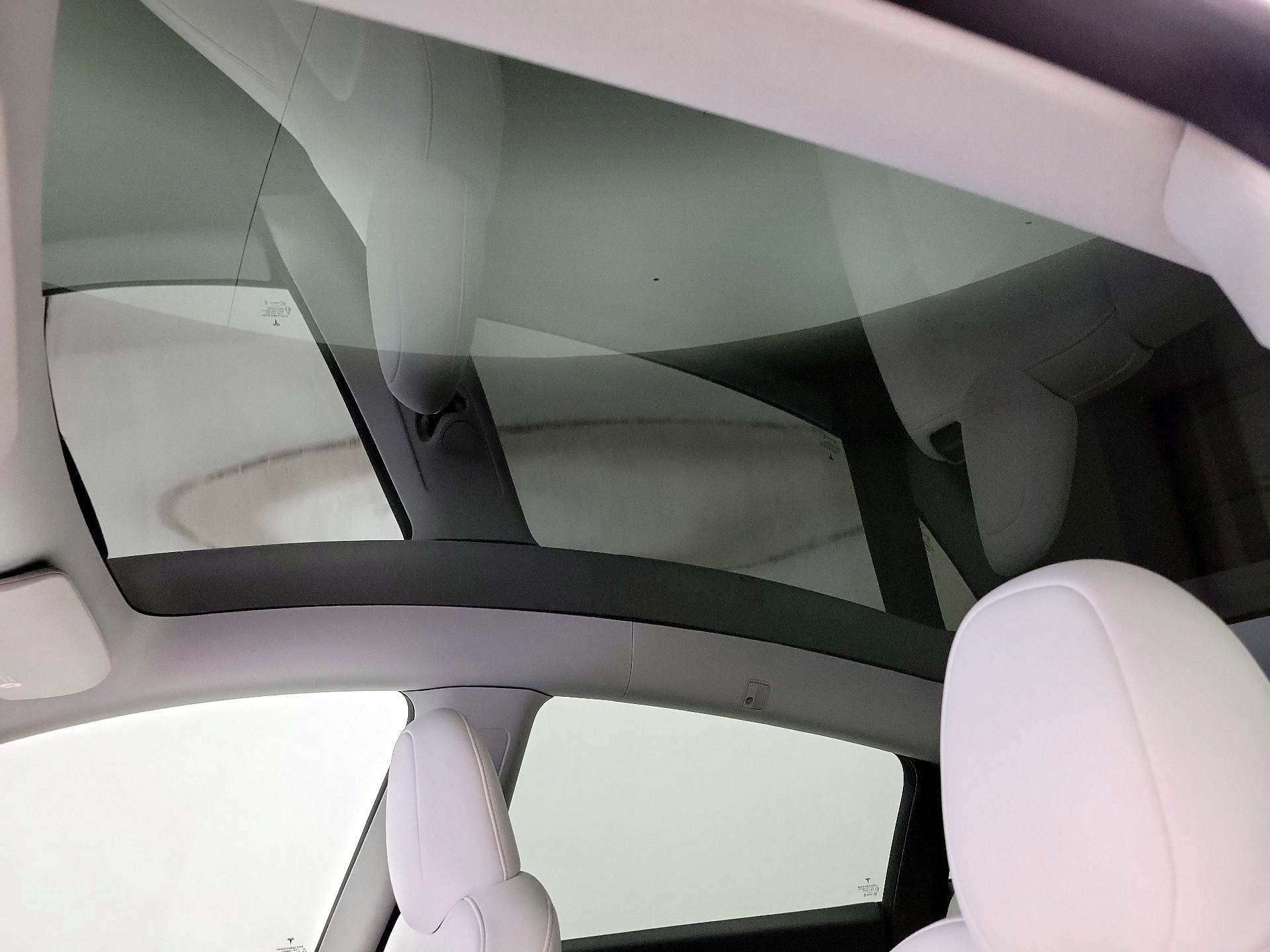 Thumbnail: 2023 Tesla Model Y - 17