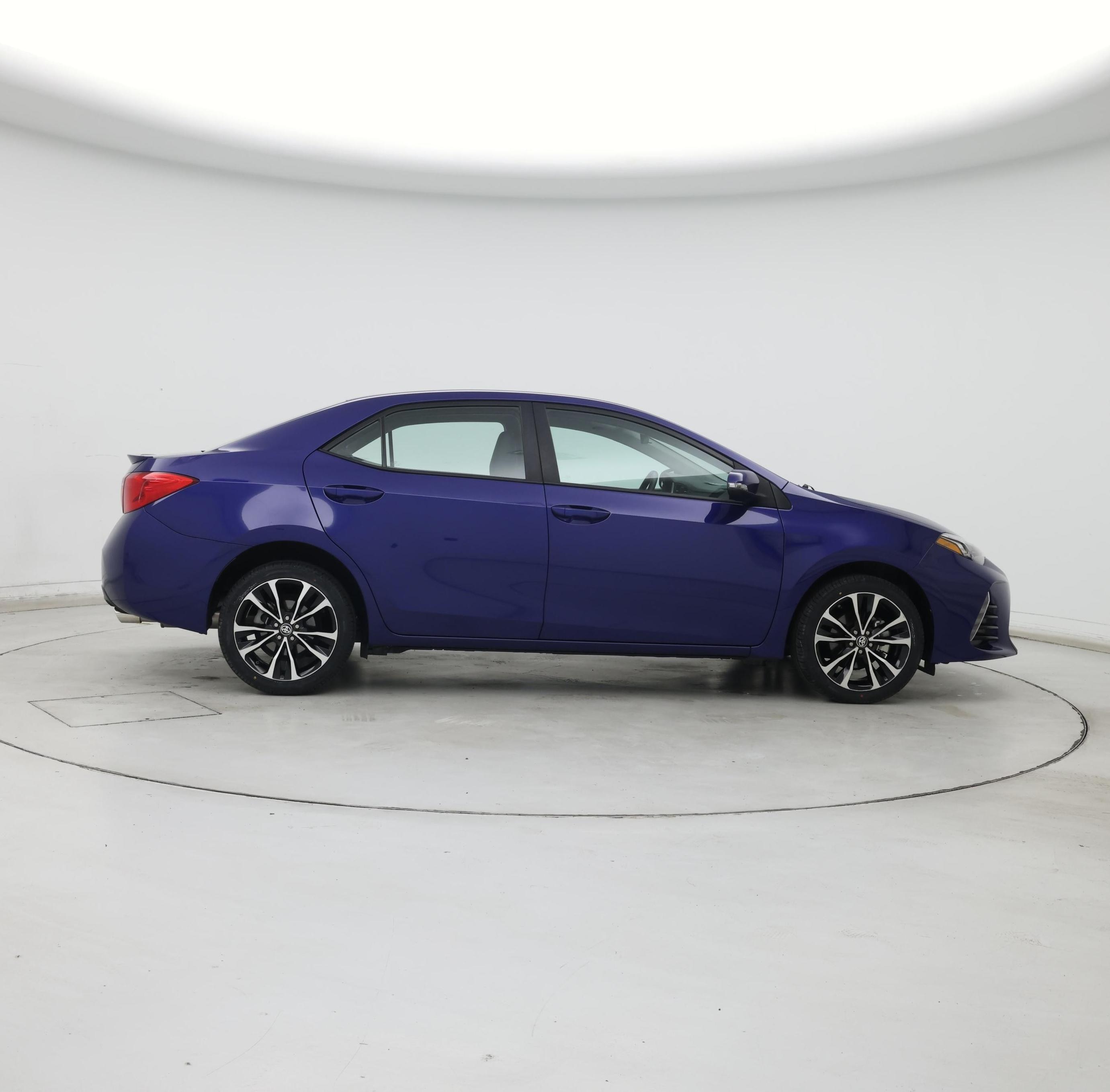 Thumbnail: 2017 Toyota Corolla - 7