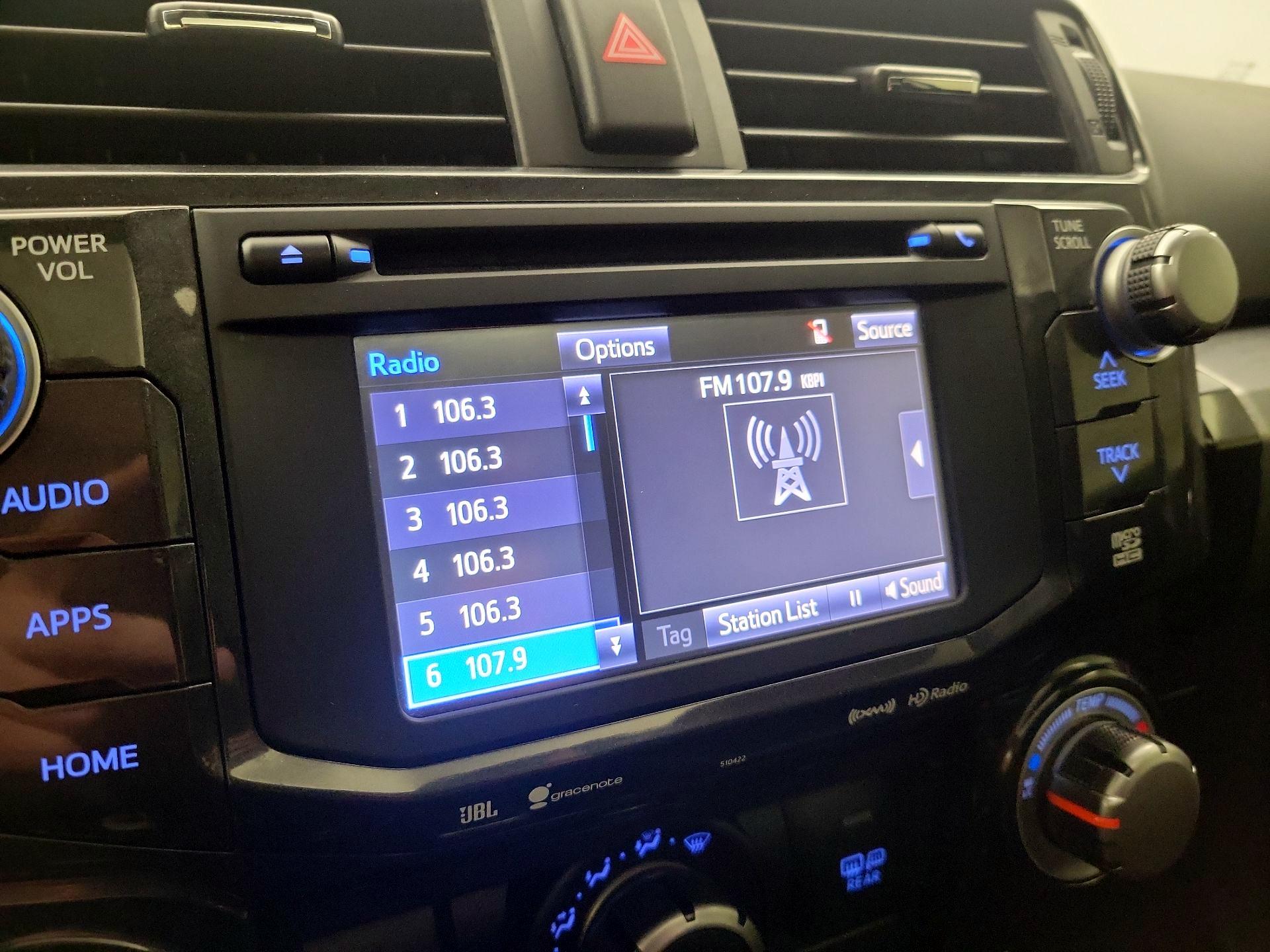 Thumbnail: 2019 Toyota 4Runner - 16