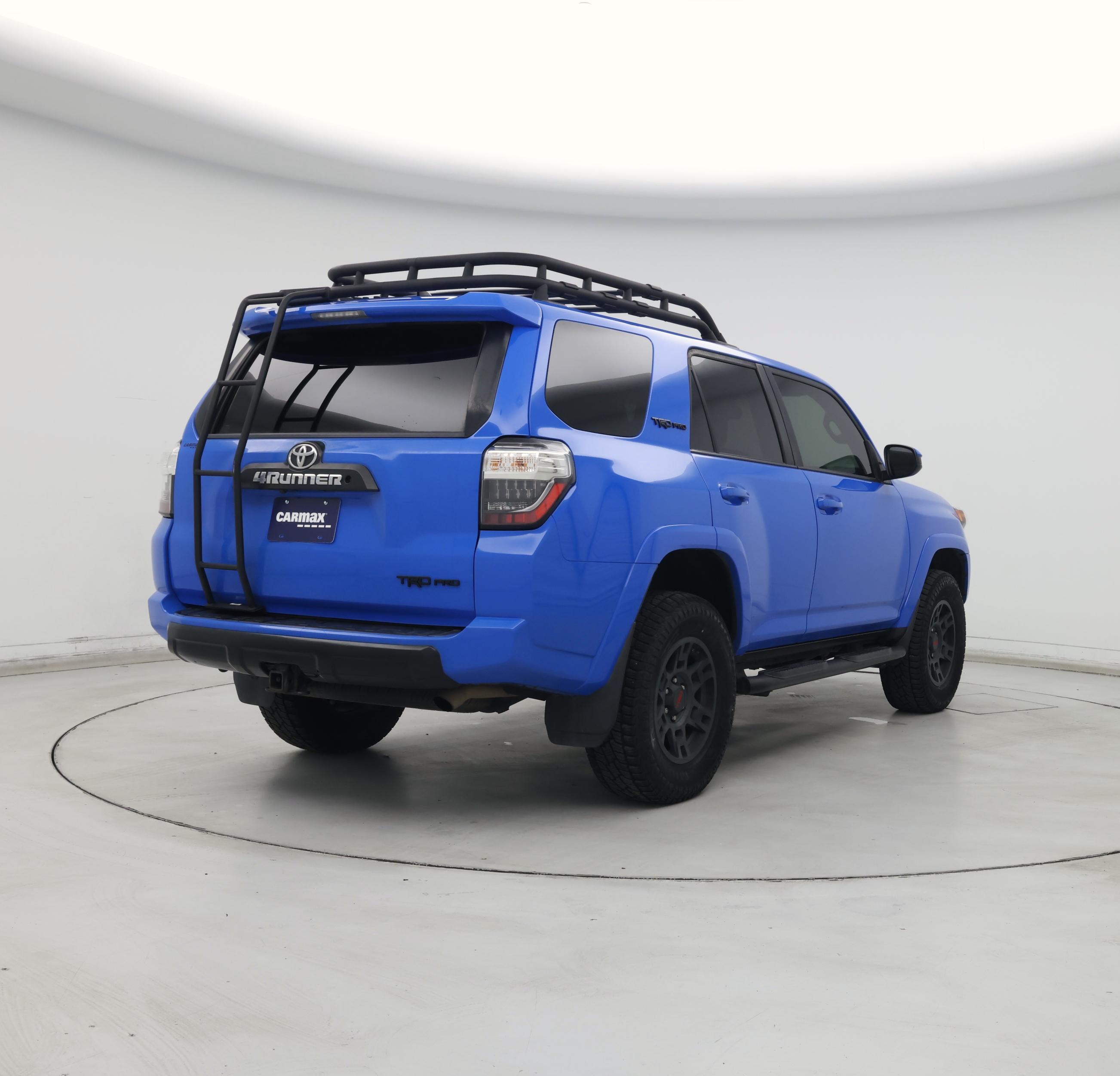 Thumbnail: 2019 Toyota 4Runner - 8