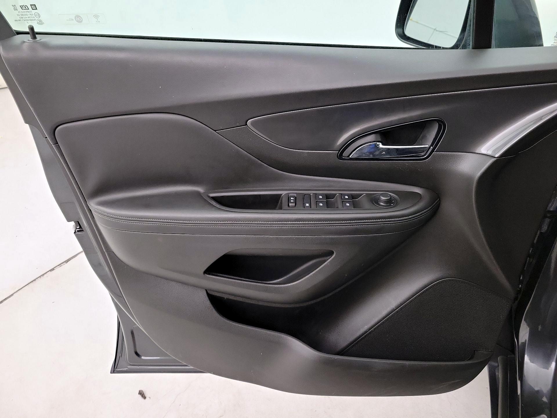 Thumbnail: 2017 Buick Encore - 12