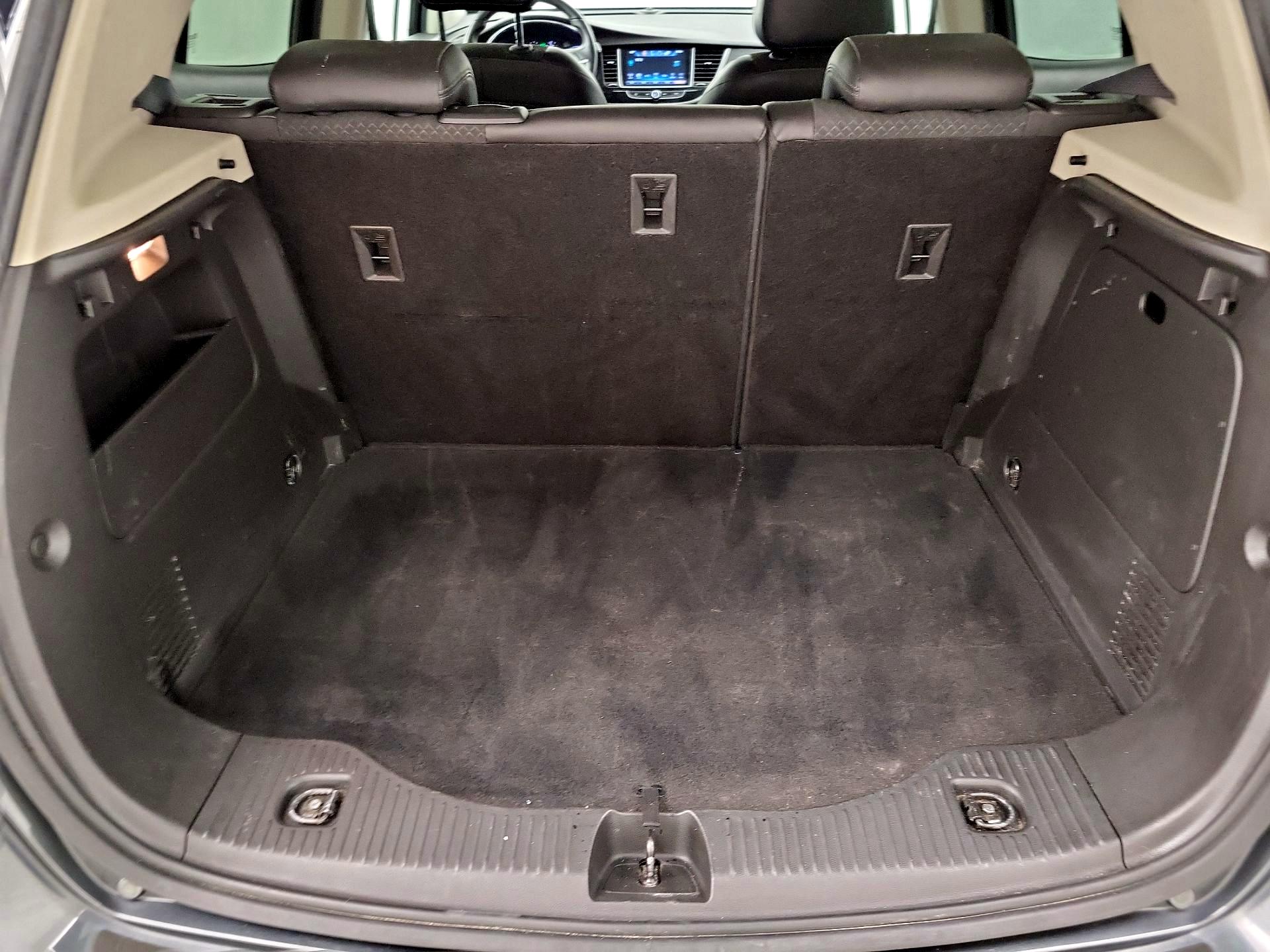 Thumbnail: 2017 Buick Encore - 20