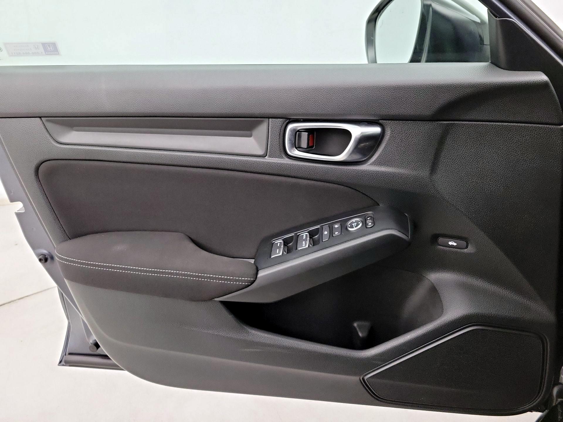 Thumbnail: 2025 Honda Civic - 12