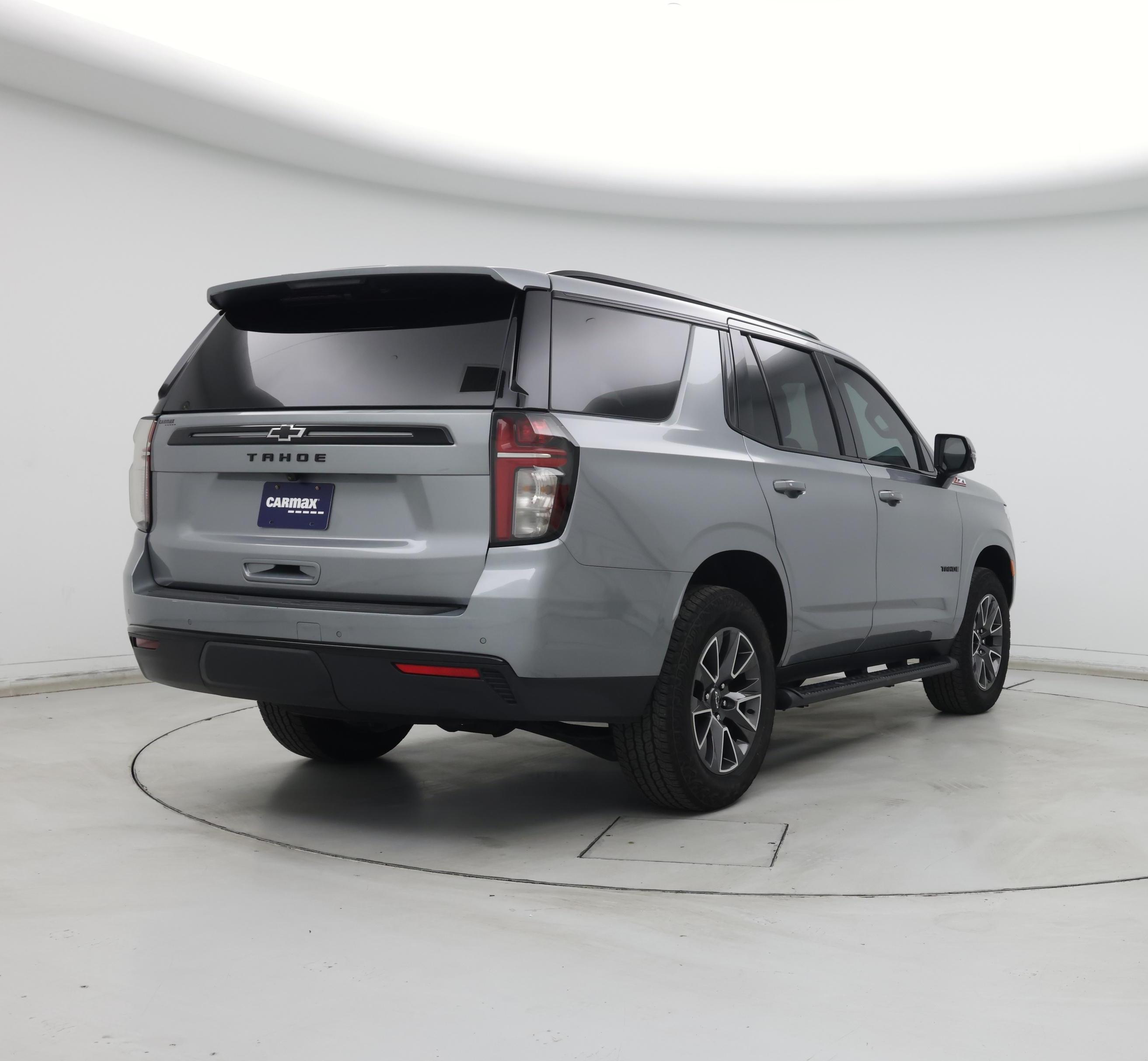 Thumbnail: 2024 Chevrolet Tahoe - 8