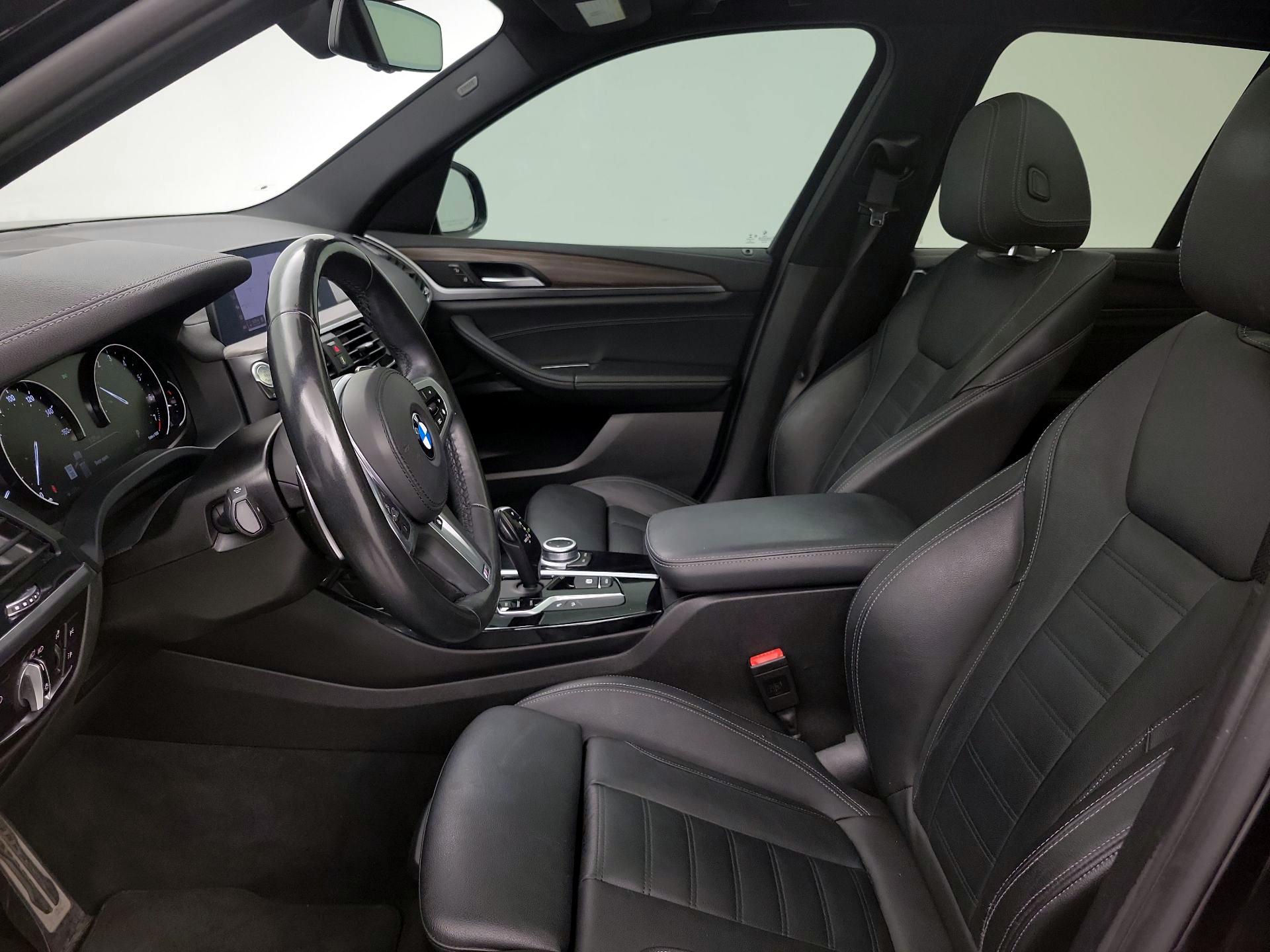 Thumbnail: 2021 BMW X3 - 11