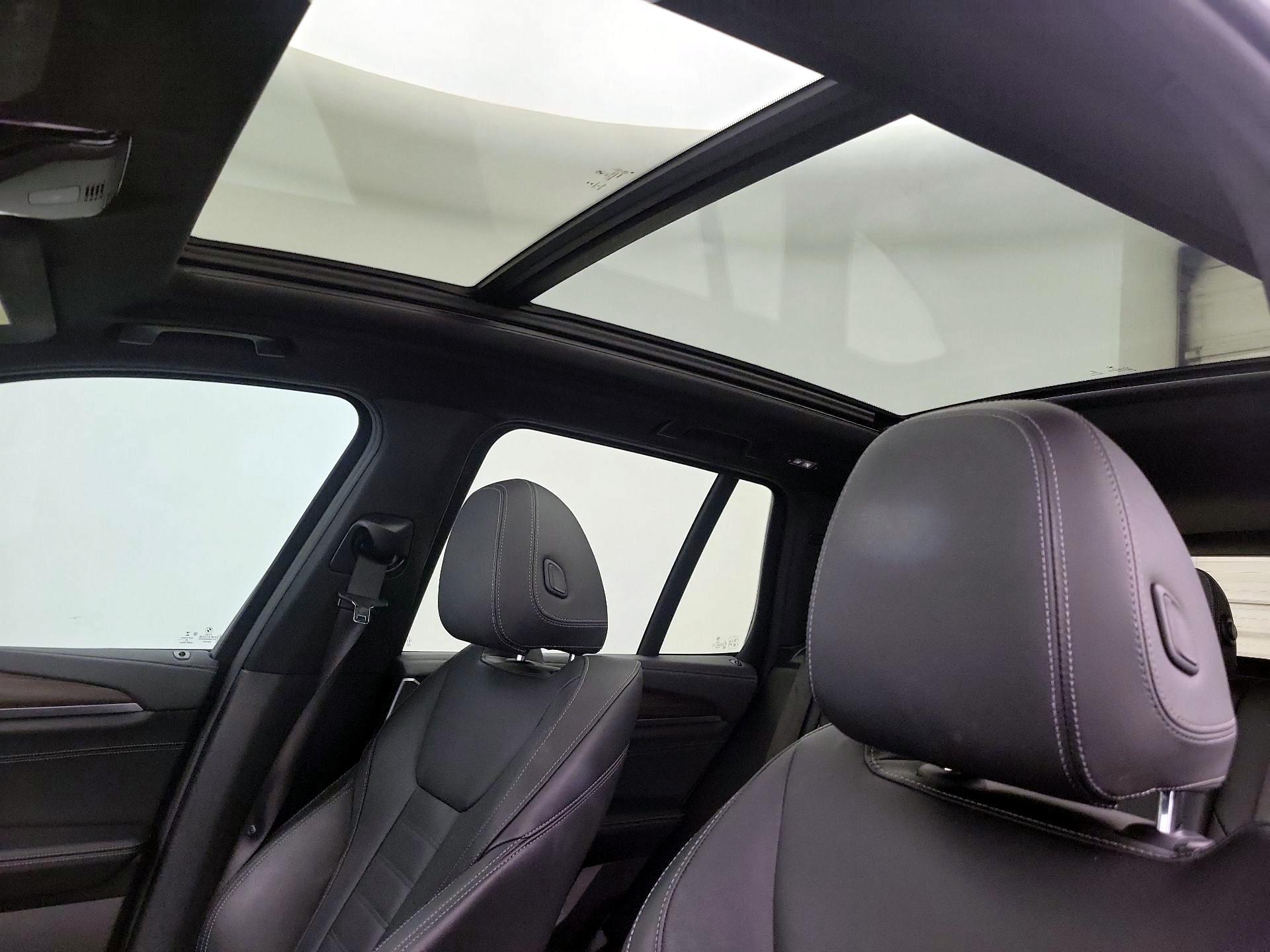 Thumbnail: 2021 BMW X3 - 20