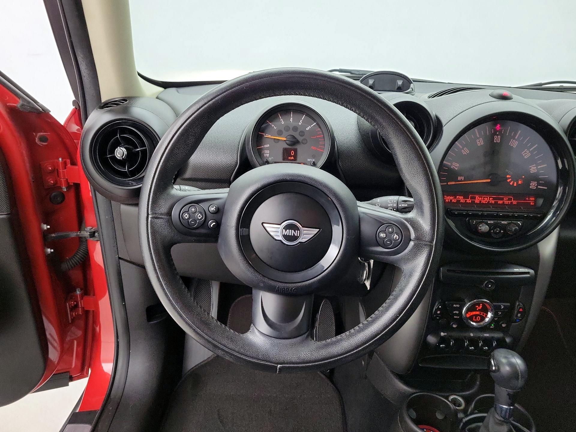 Thumbnail: 2016 MINI Cooper Countryman - 10